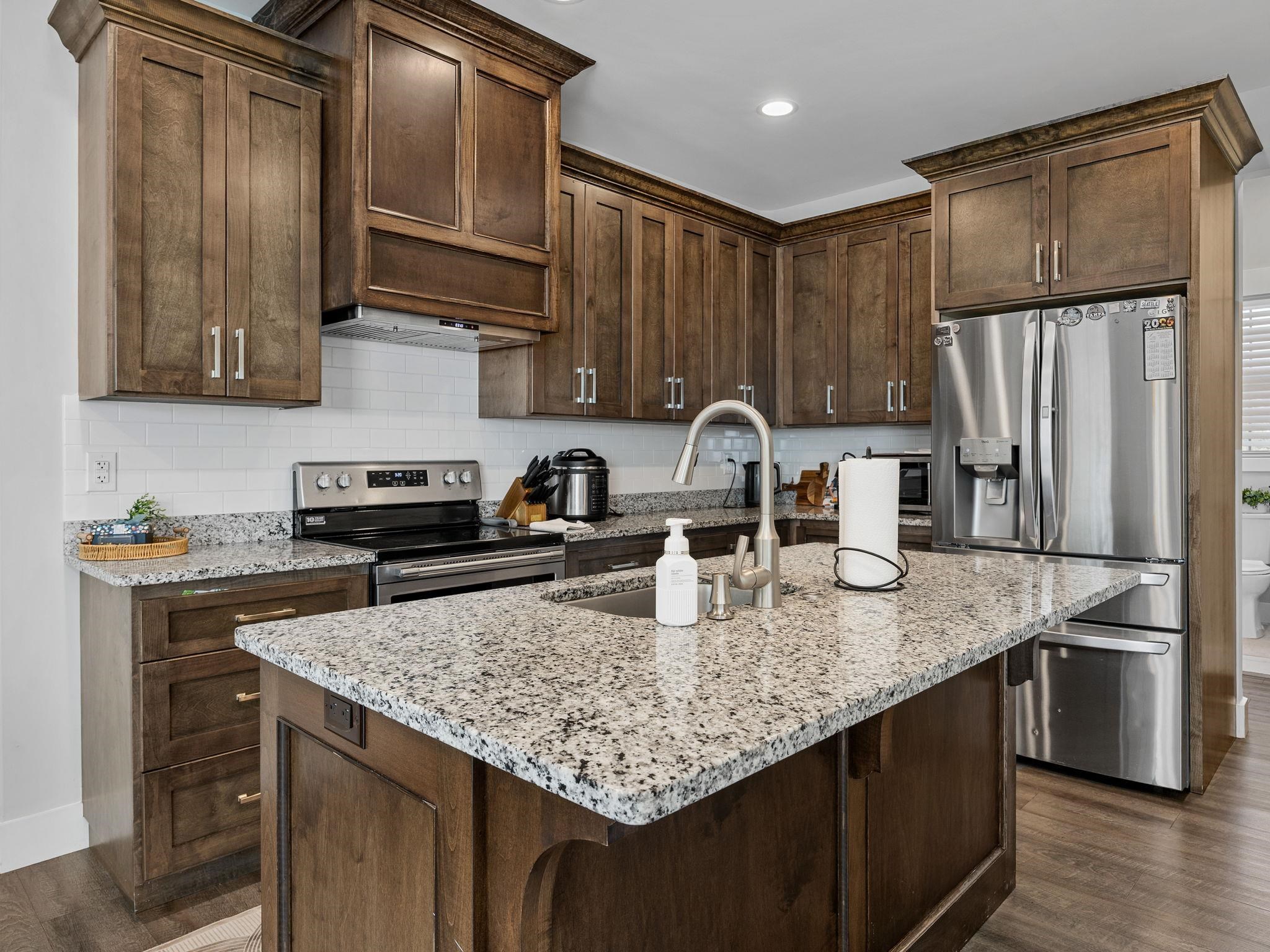 342389 Property Photo 16