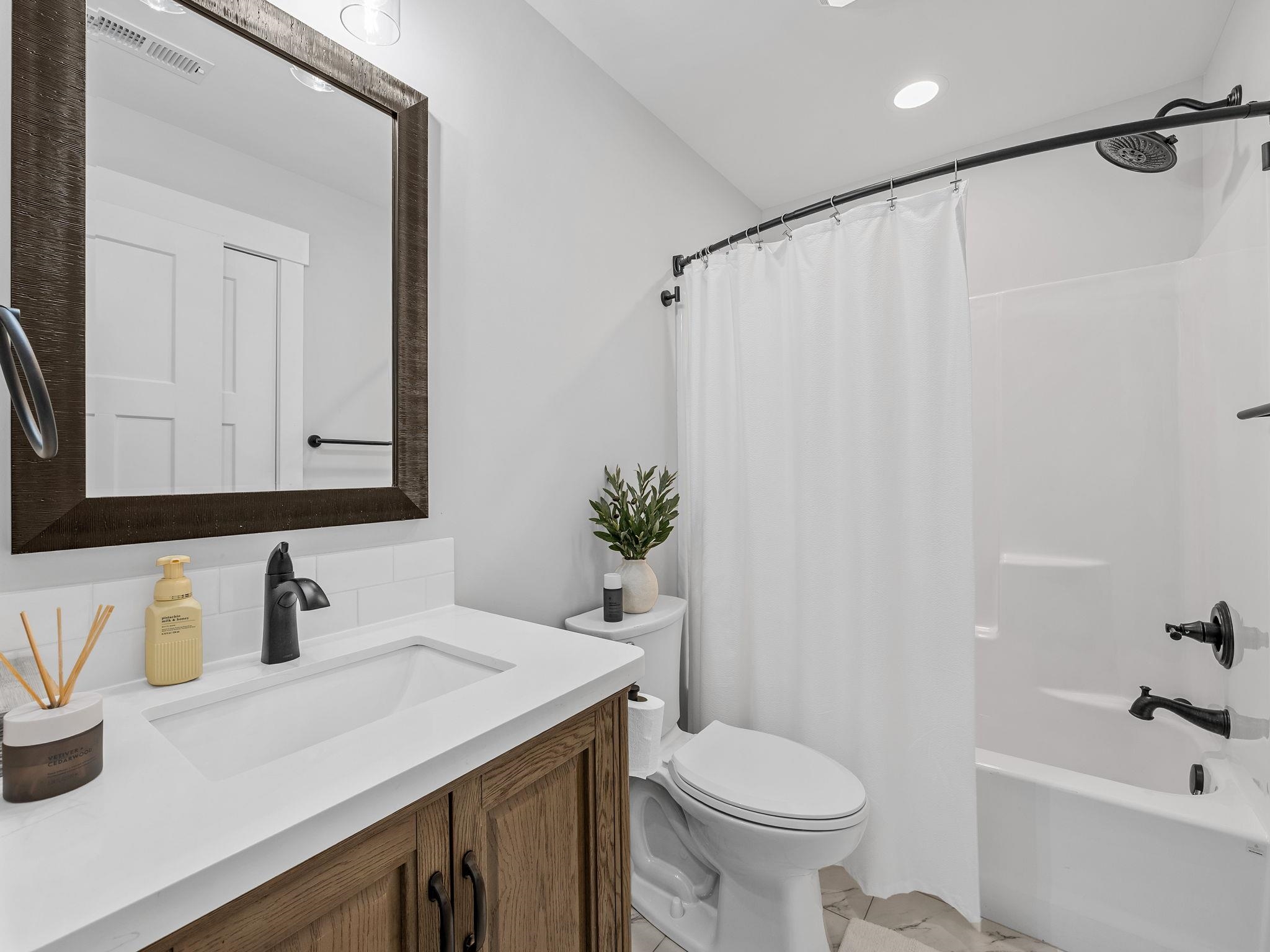 342389 Property Photo 30