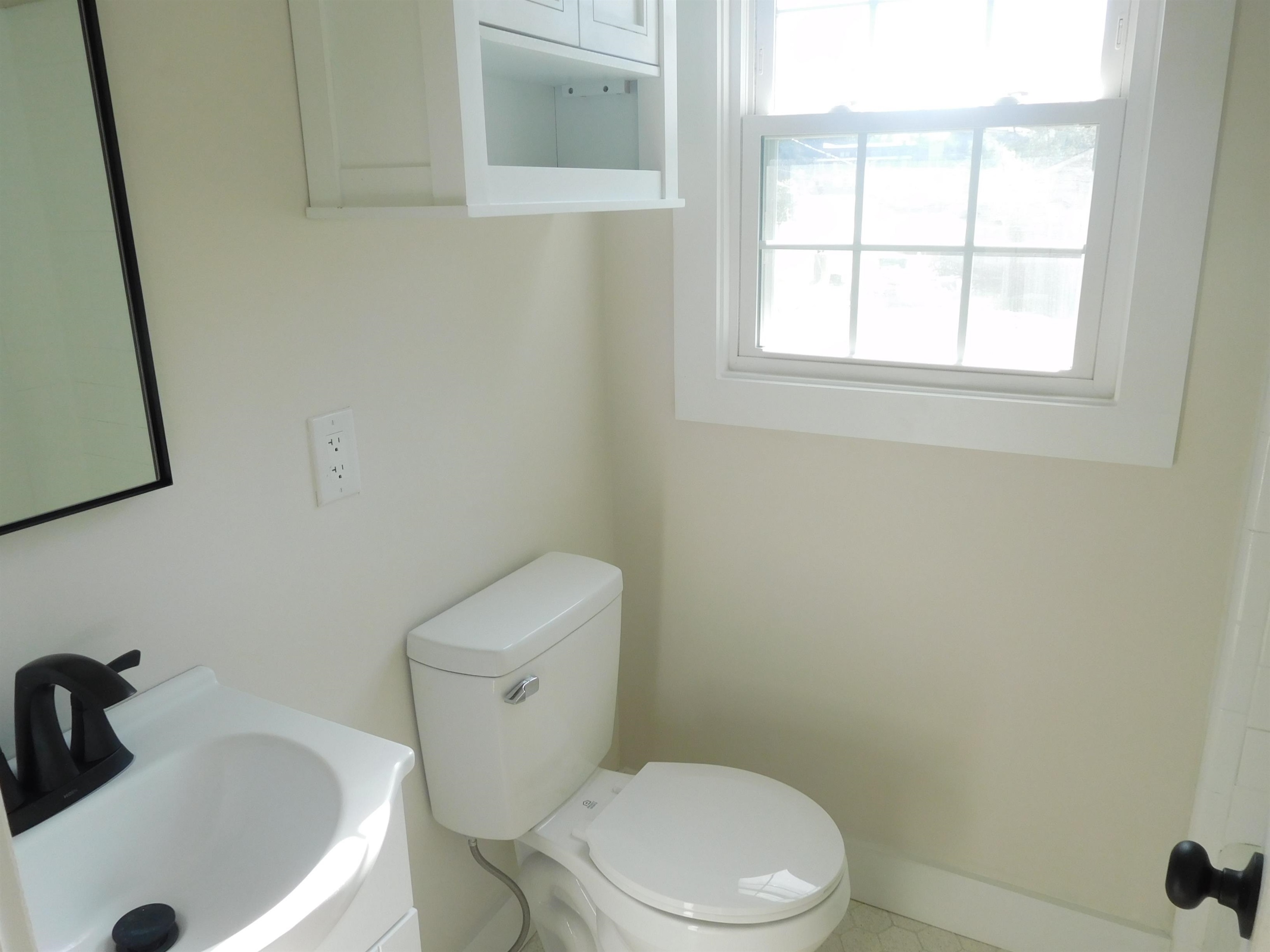 401 Thompson Street Property Photo 15
