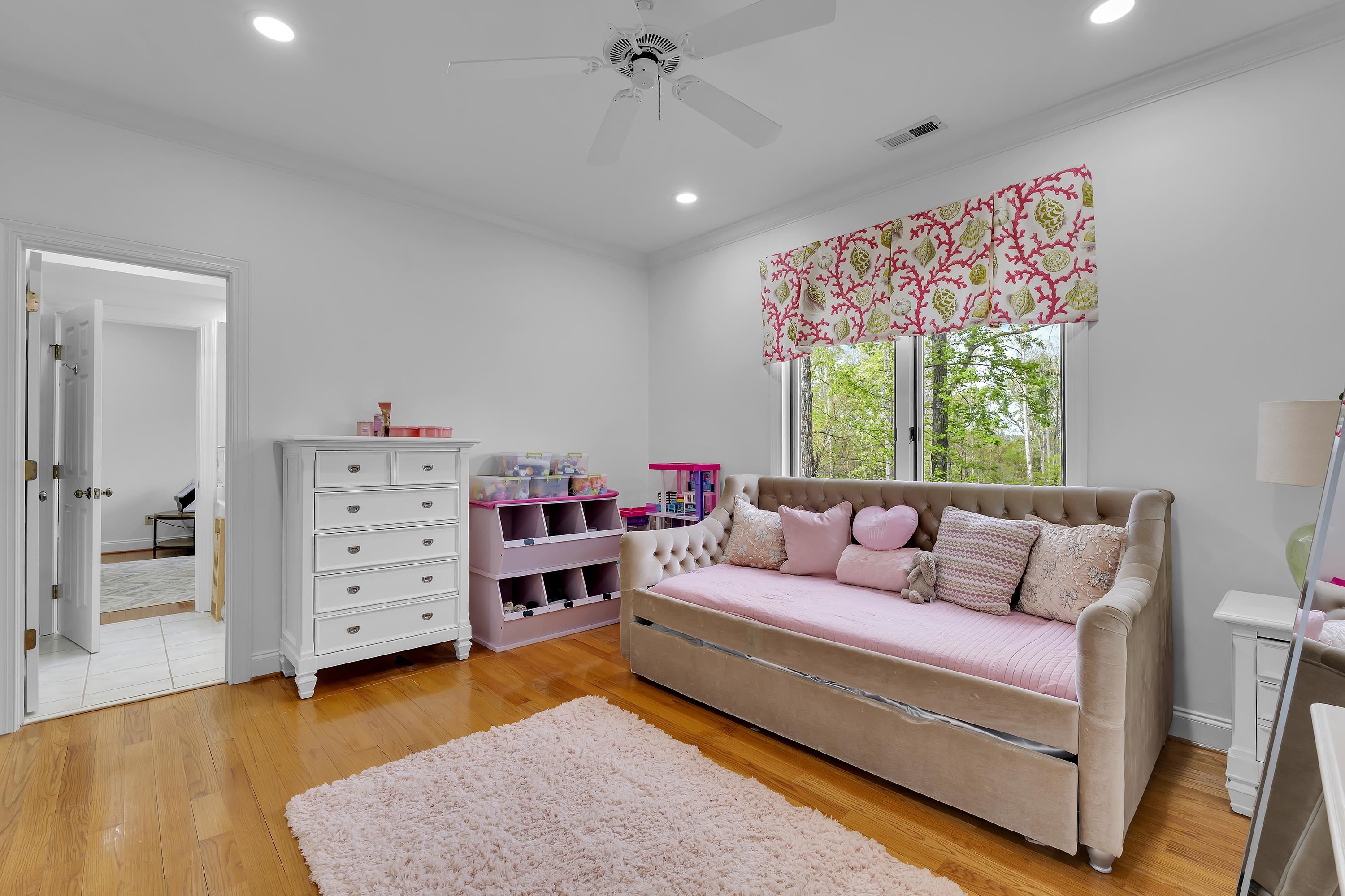 116 Sleepy Hollow Lane Property Photo 38