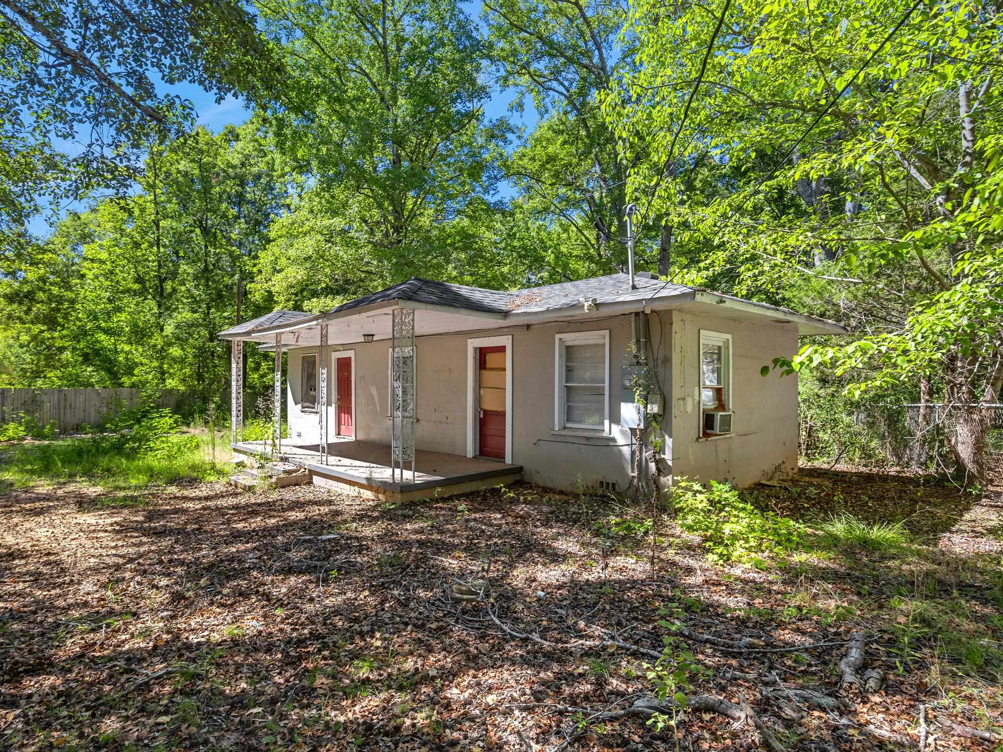 214 2nd Street Property Photo 2