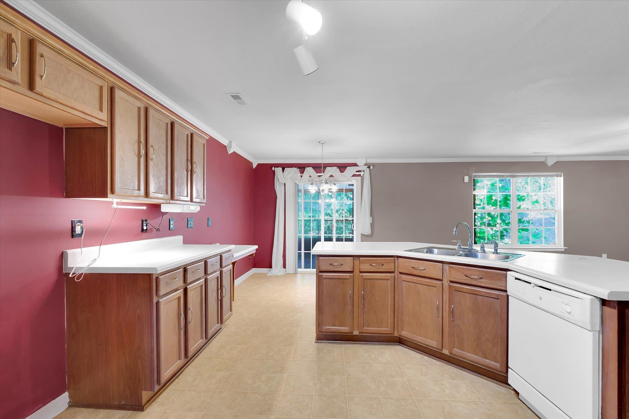 113 China Berry Court Property Photo 12