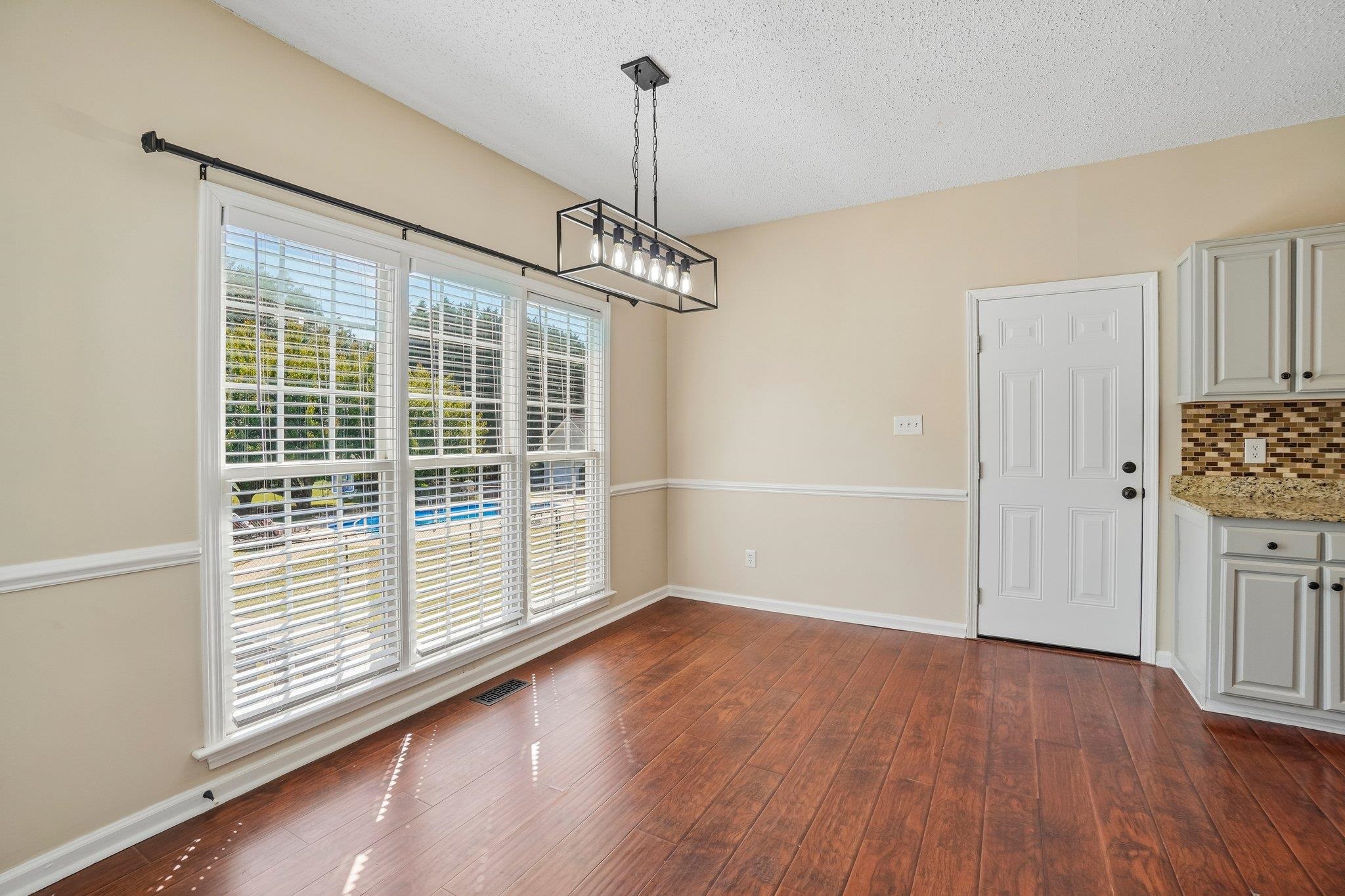 287 Hunters Pointe Drive Property Photo 22