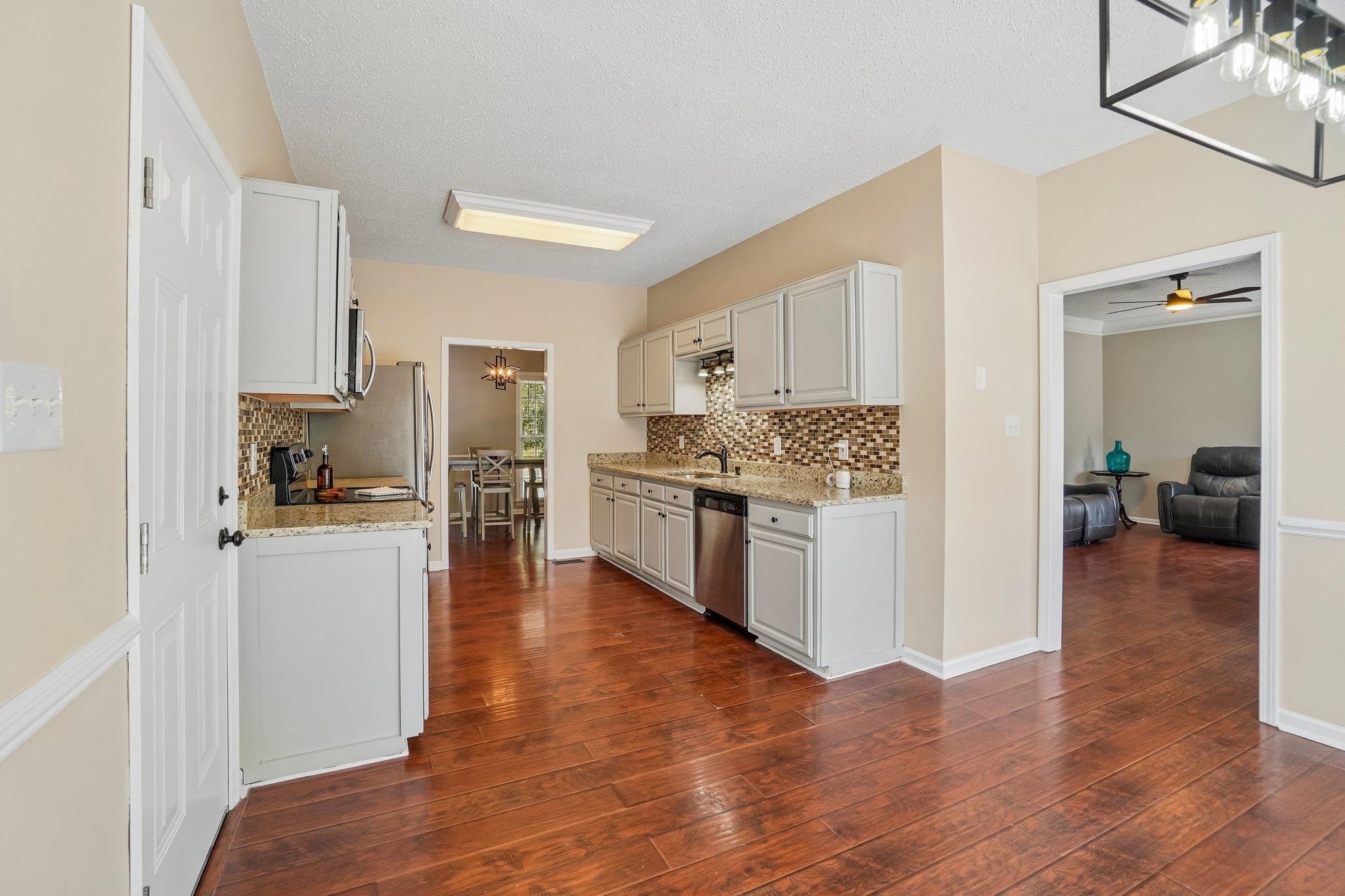 287 Hunters Pointe Drive Property Photo 25