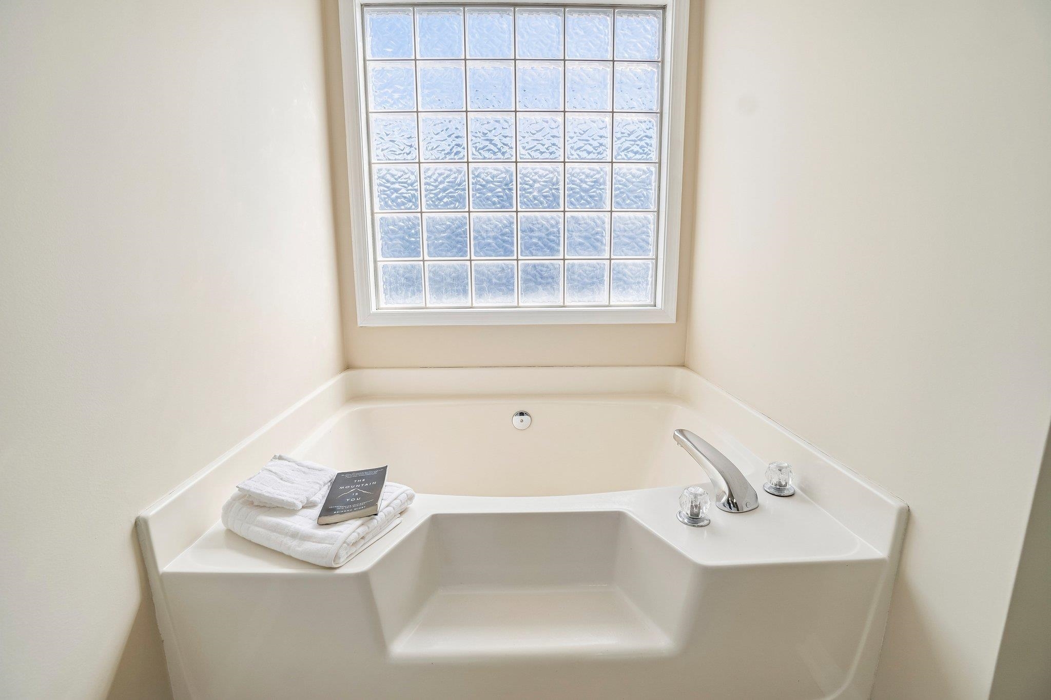 287 Hunters Pointe Drive Property Photo 33