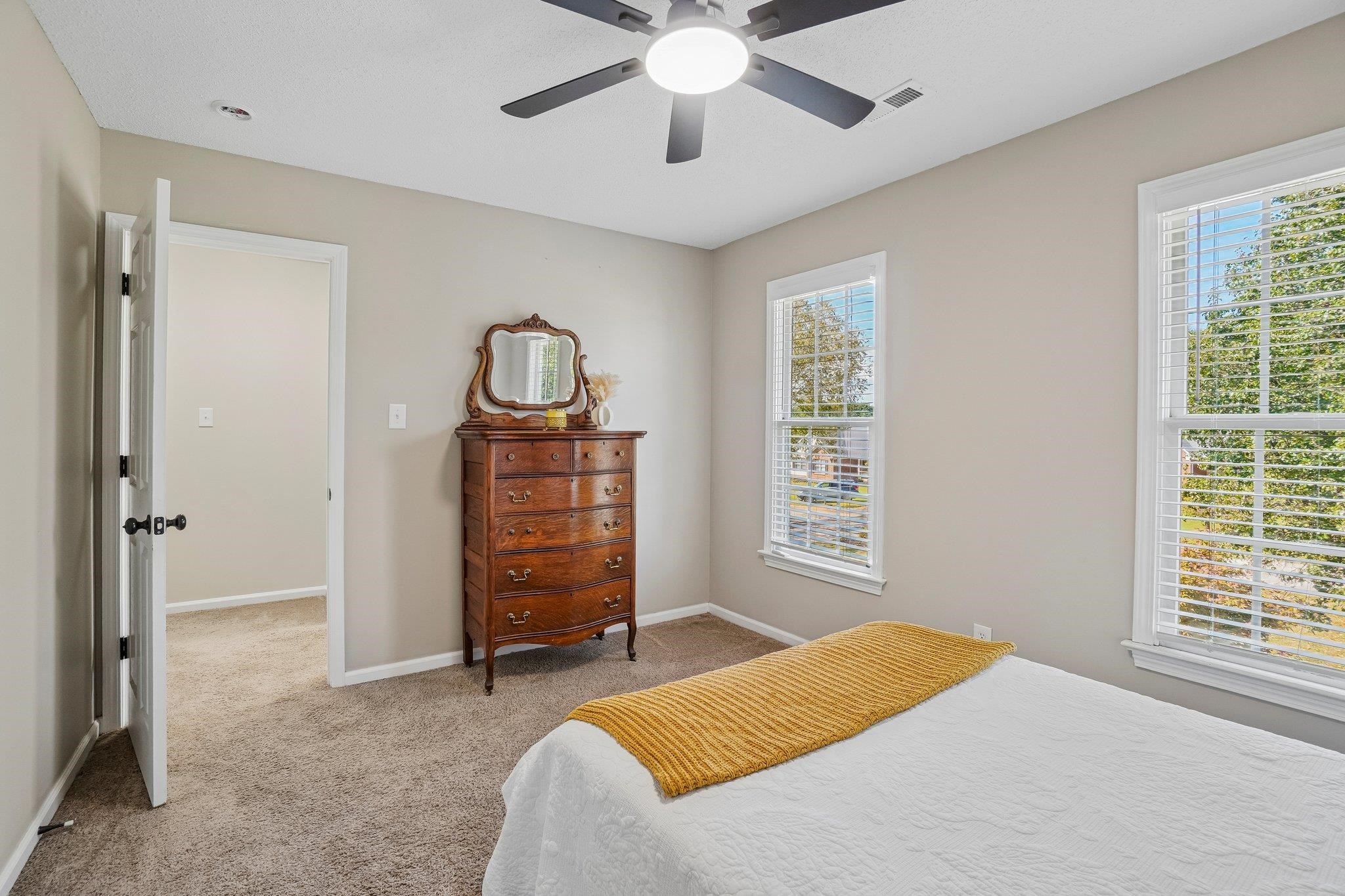 287 Hunters Pointe Drive Property Photo 38