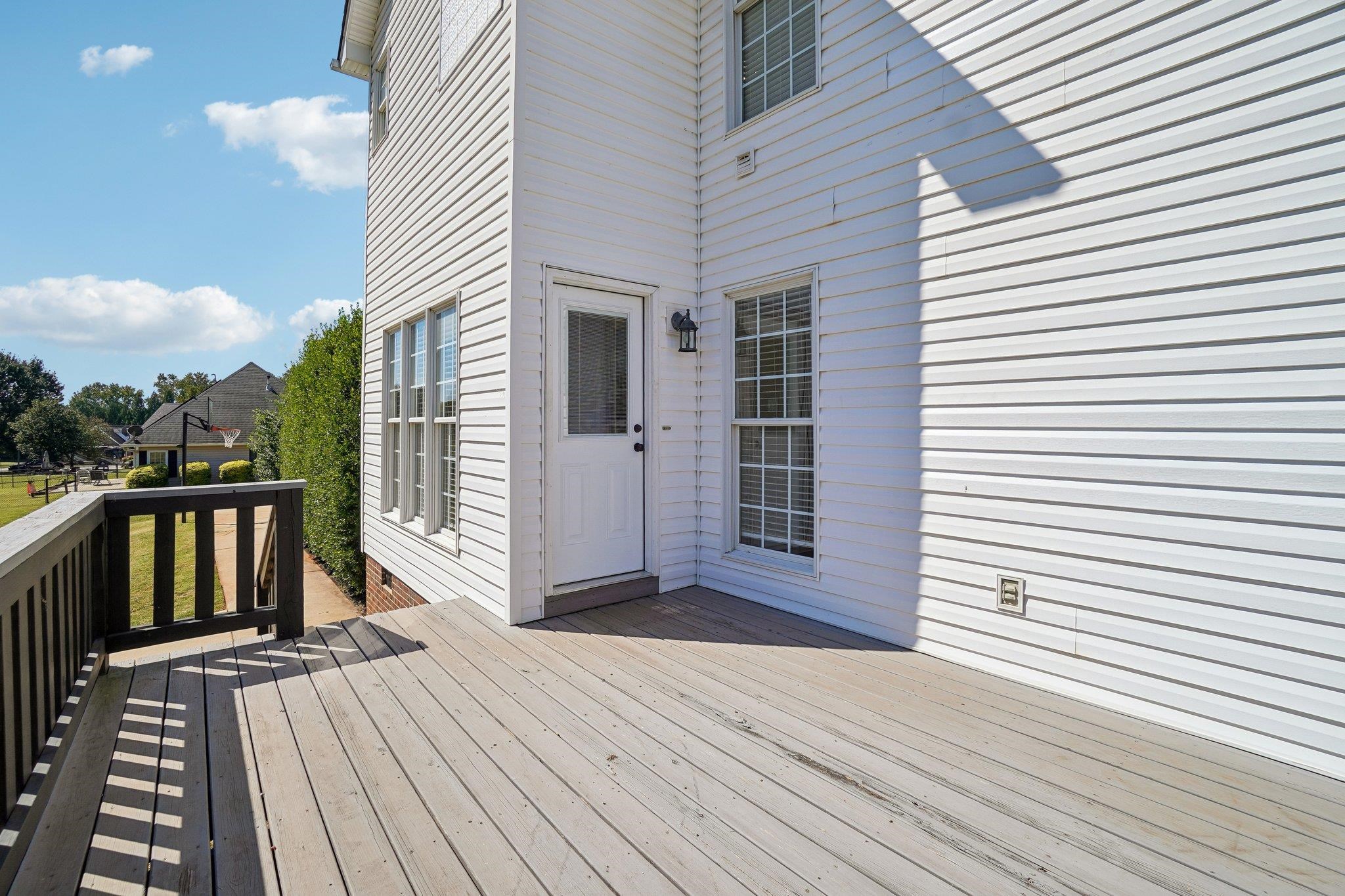 287 Hunters Pointe Drive Property Photo 45