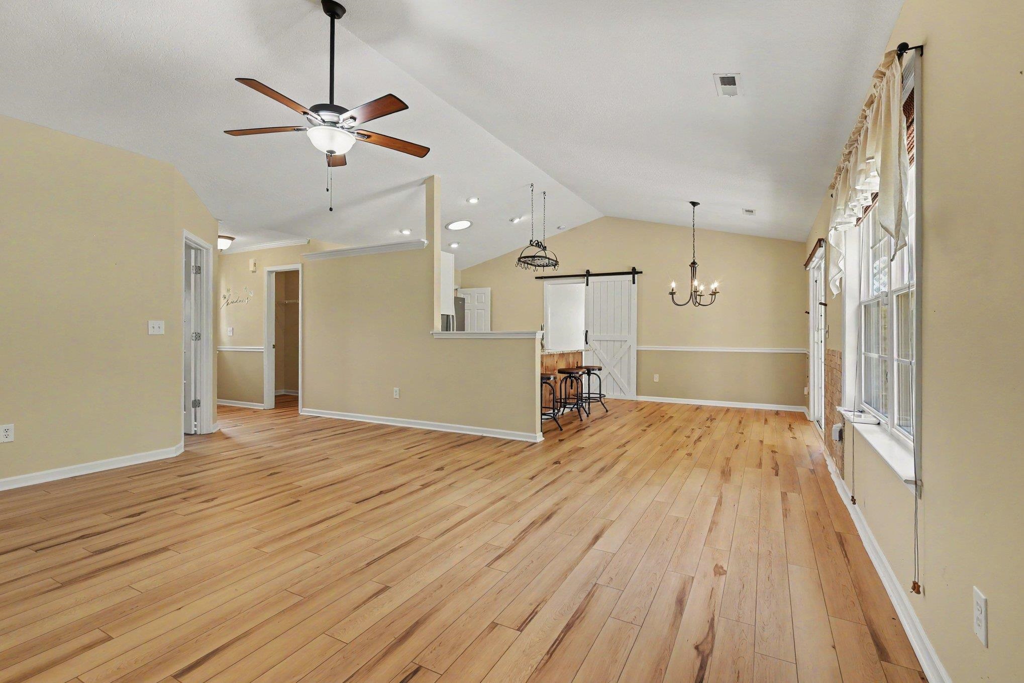 744 White Cloud Drive Property Photo 4