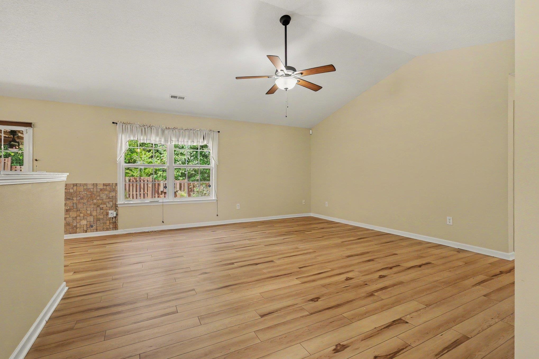 744 White Cloud Drive Property Photo 6