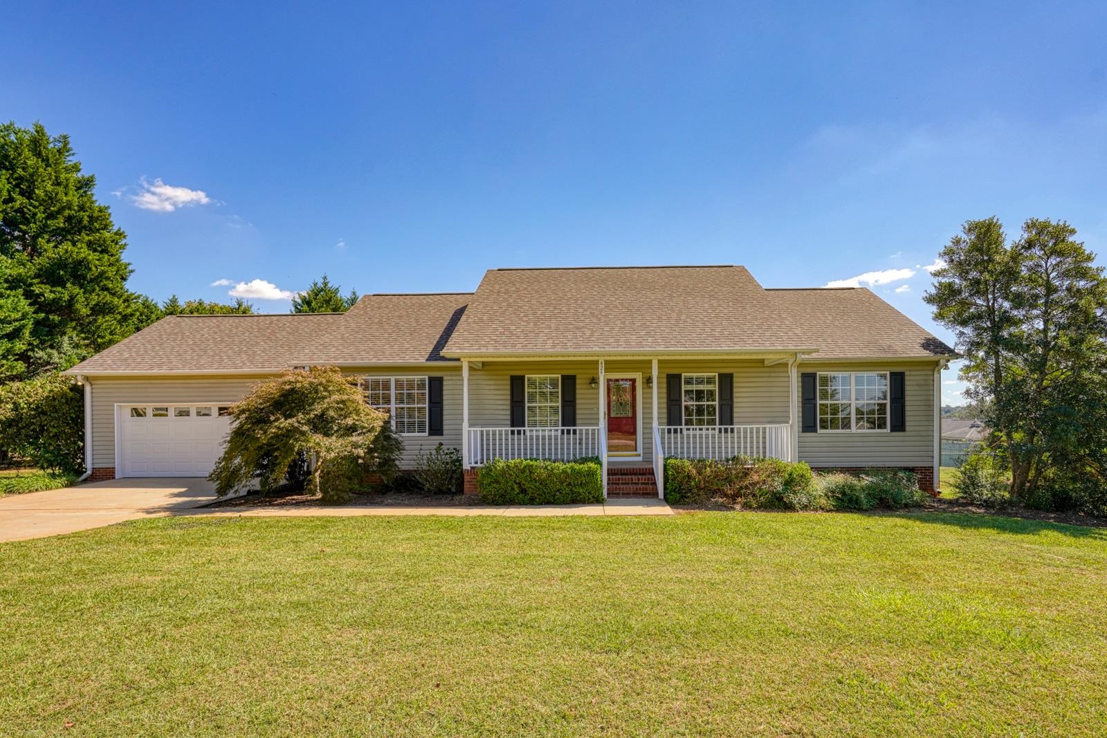 424 Bollweevil Way Property Photo 1