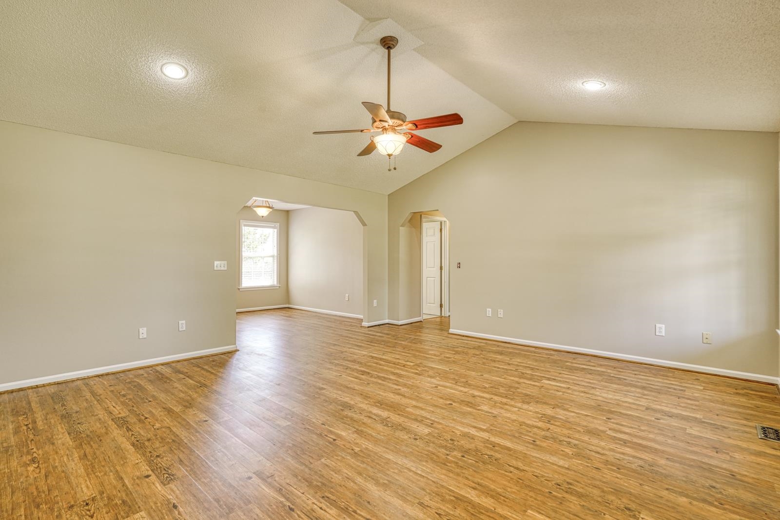 424 Bollweevil Way Property Photo 12