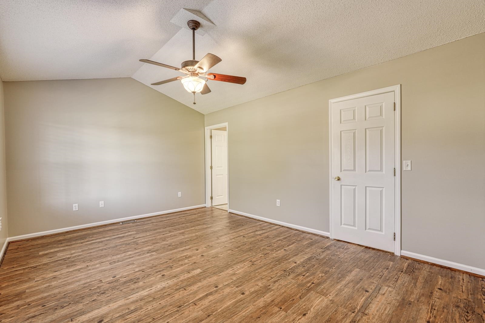 424 Bollweevil Way Property Photo 19