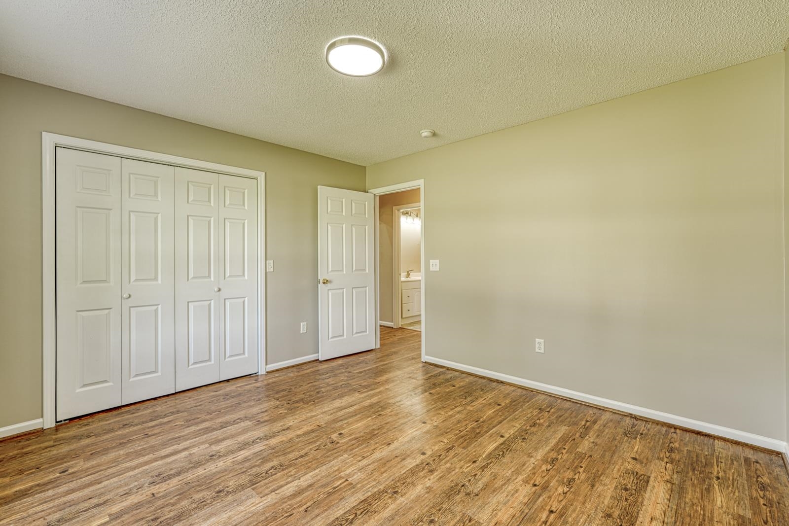 424 Bollweevil Way Property Photo 22
