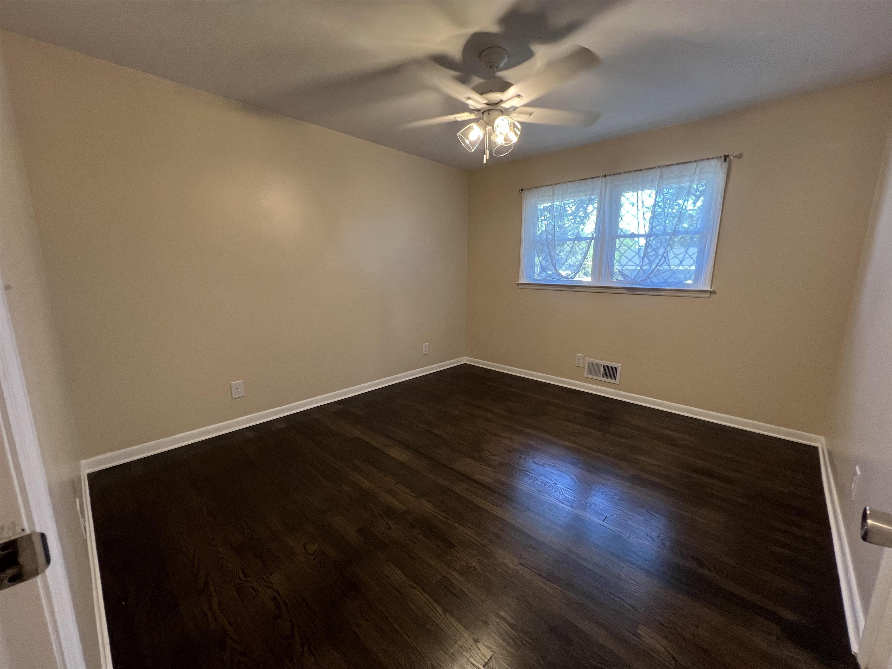 3077 N Blackstock Rd Property Photo 16