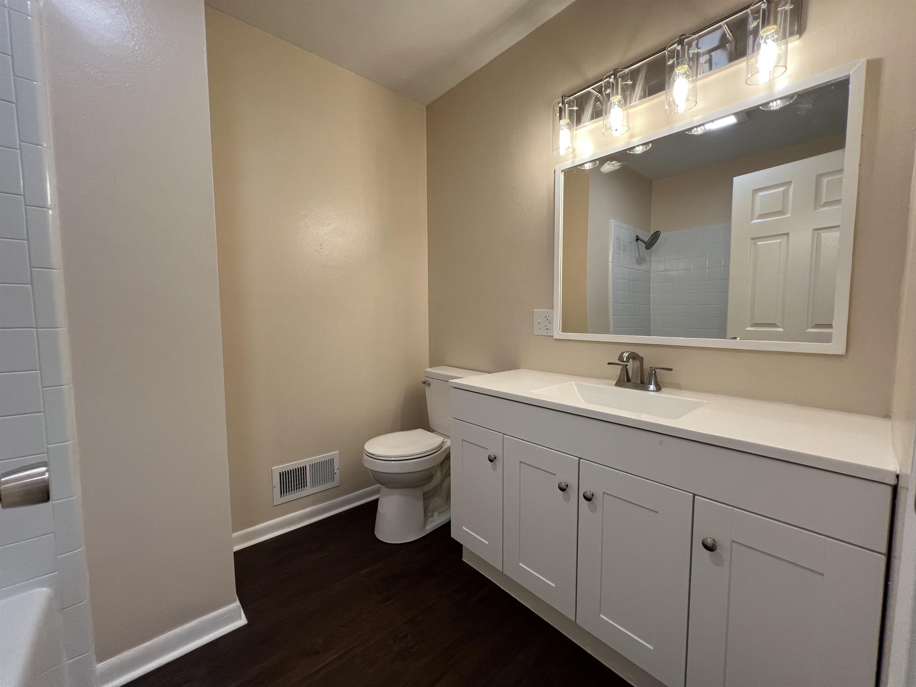 3077 N Blackstock Rd Property Photo 18