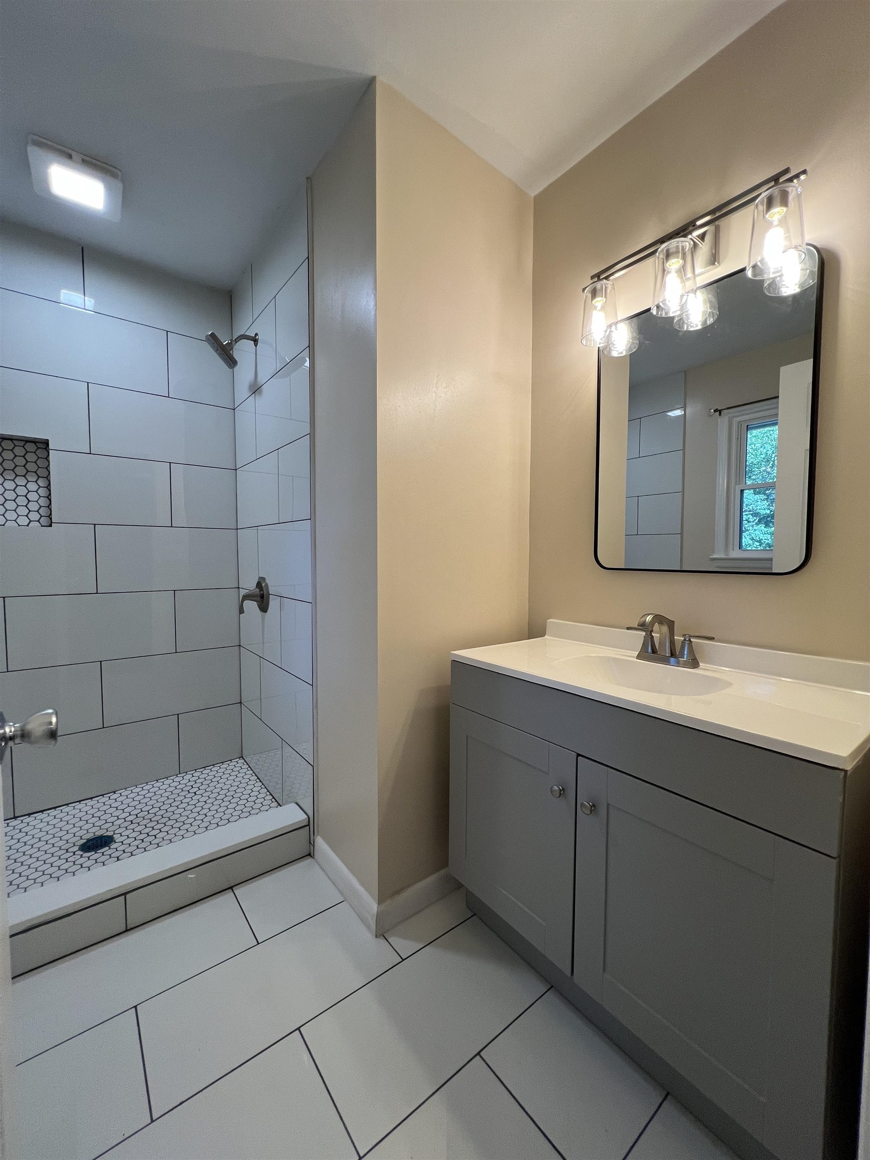 3077 N Blackstock Rd Property Photo 25