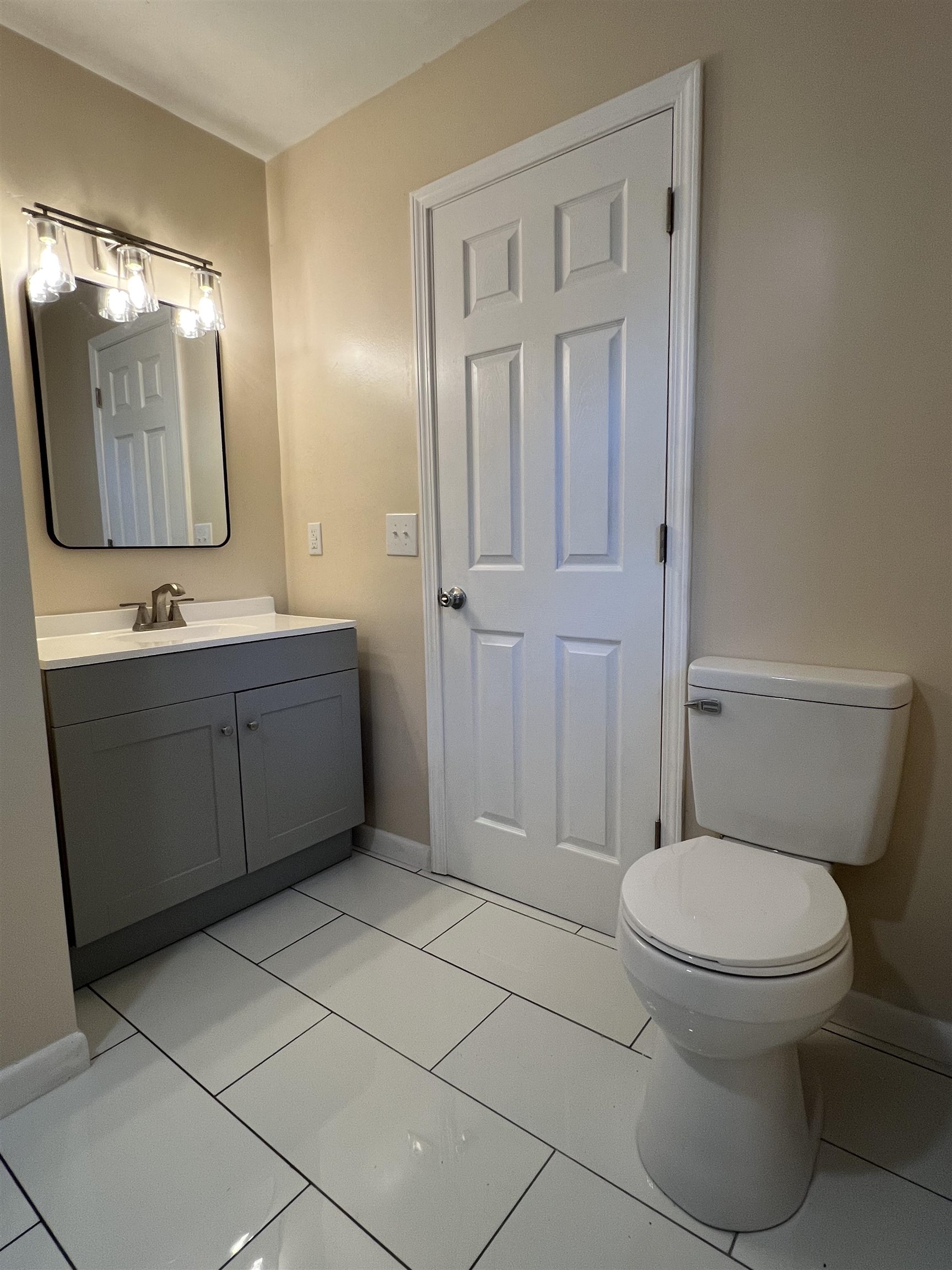 3077 N Blackstock Rd Property Photo 27
