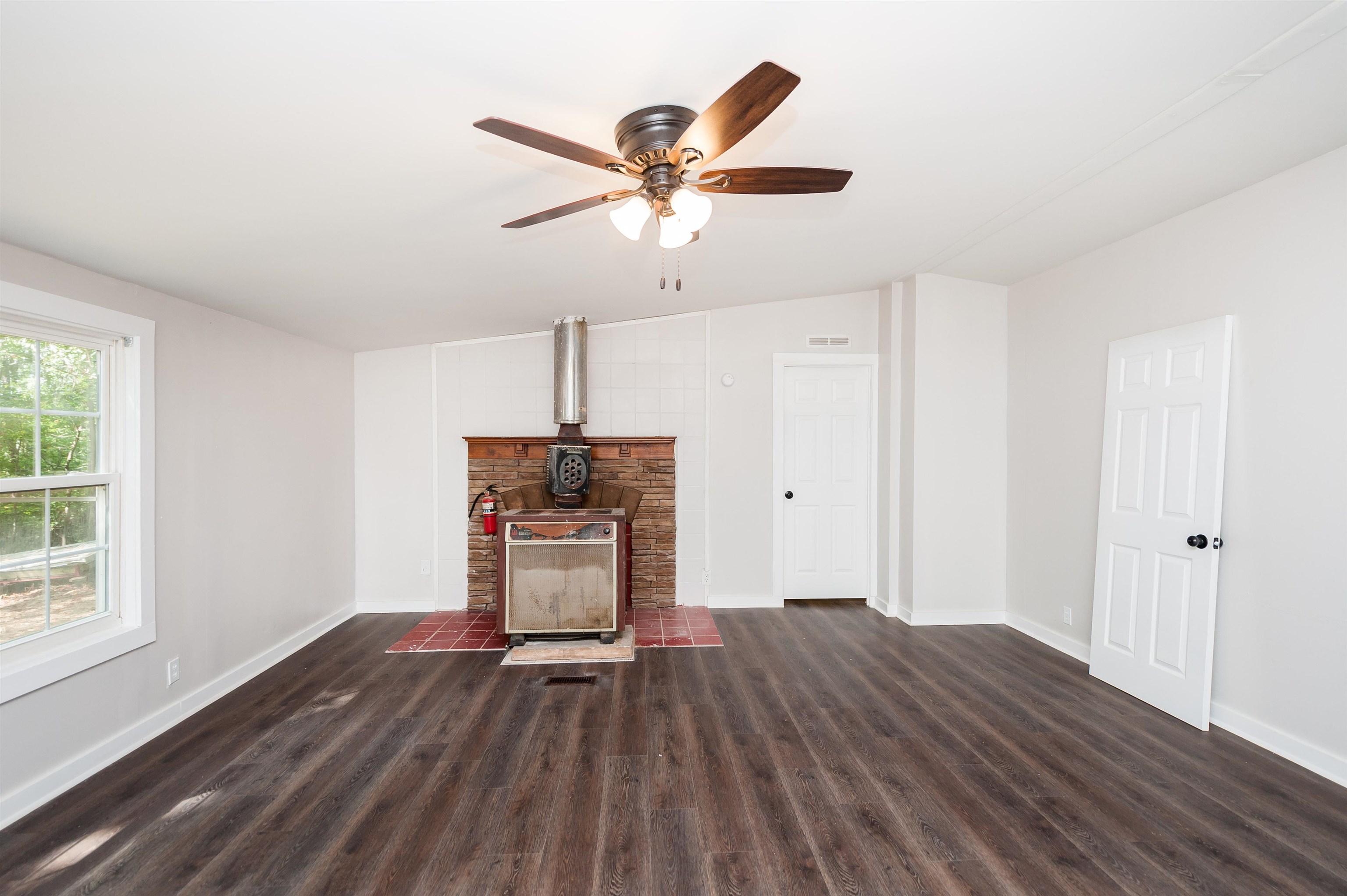 1346 E Georgia Road Property Photo 6