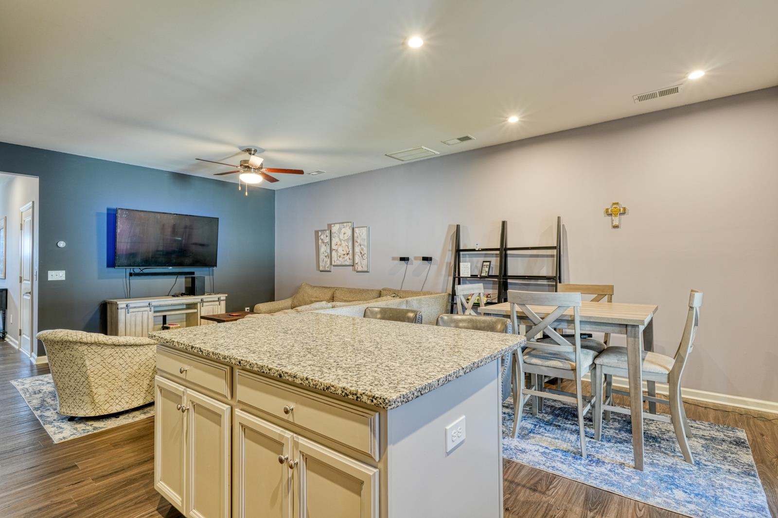 331 Weststone Walk Property Photo 11