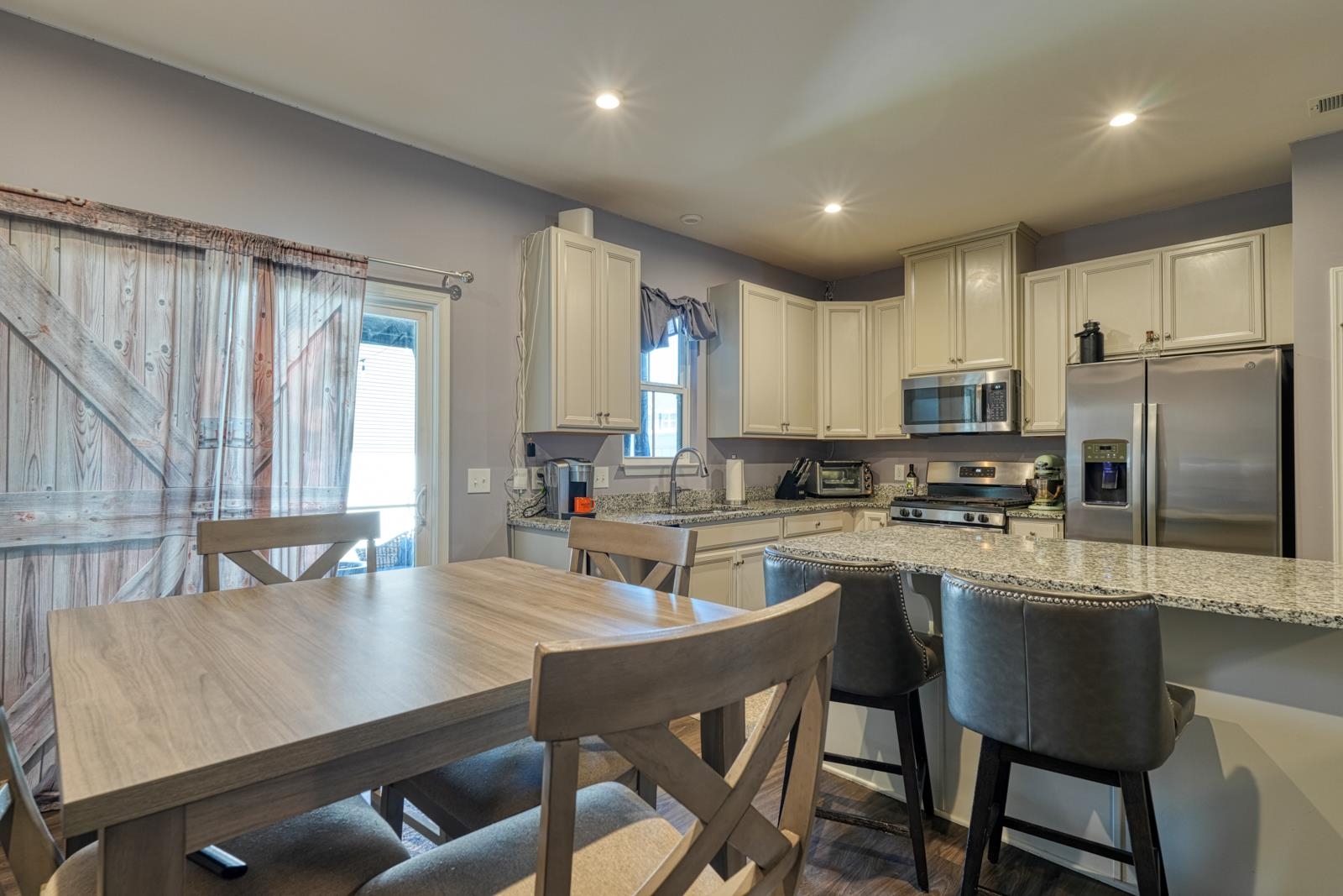 331 Weststone Walk Property Photo 15