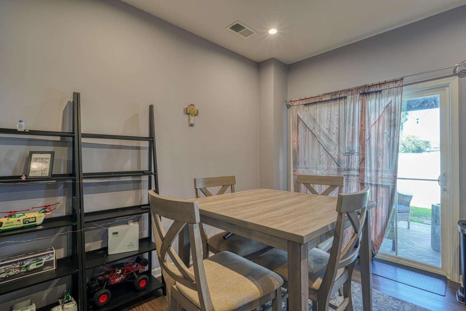 331 Weststone Walk Property Photo 16