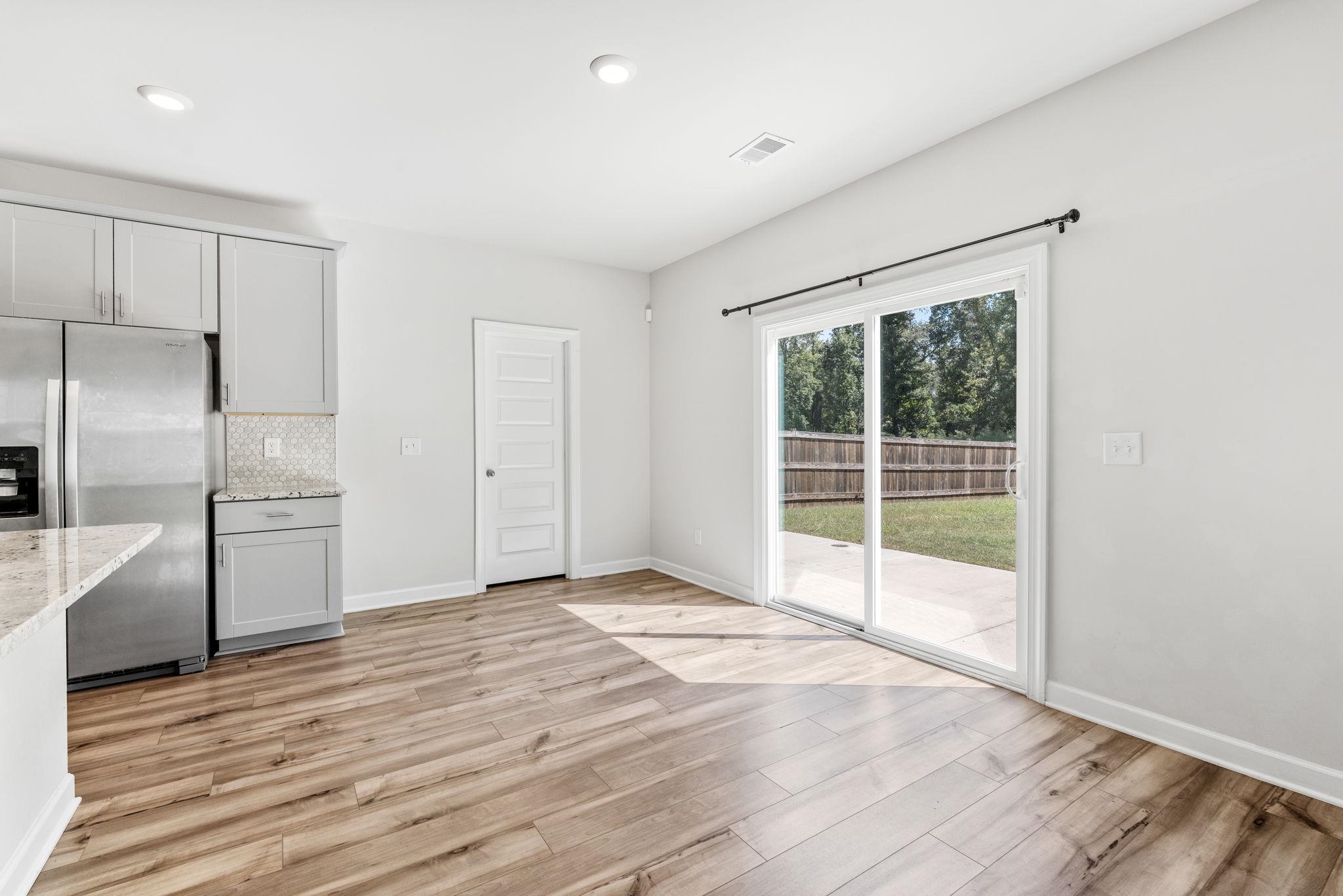 109 Mainsail Way Property Photo 13