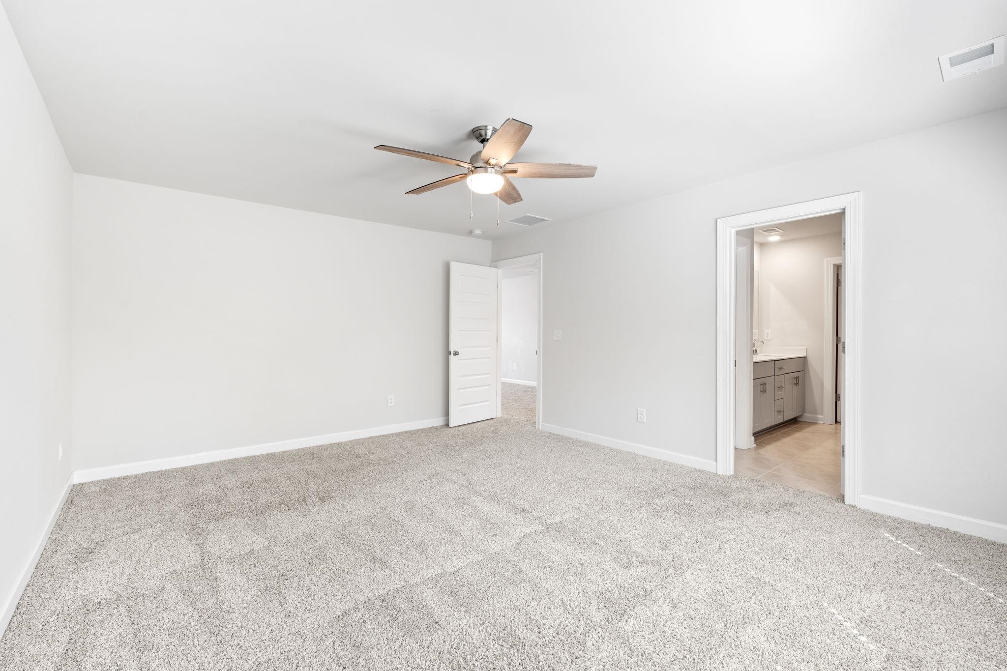 109 Mainsail Way Property Photo 22