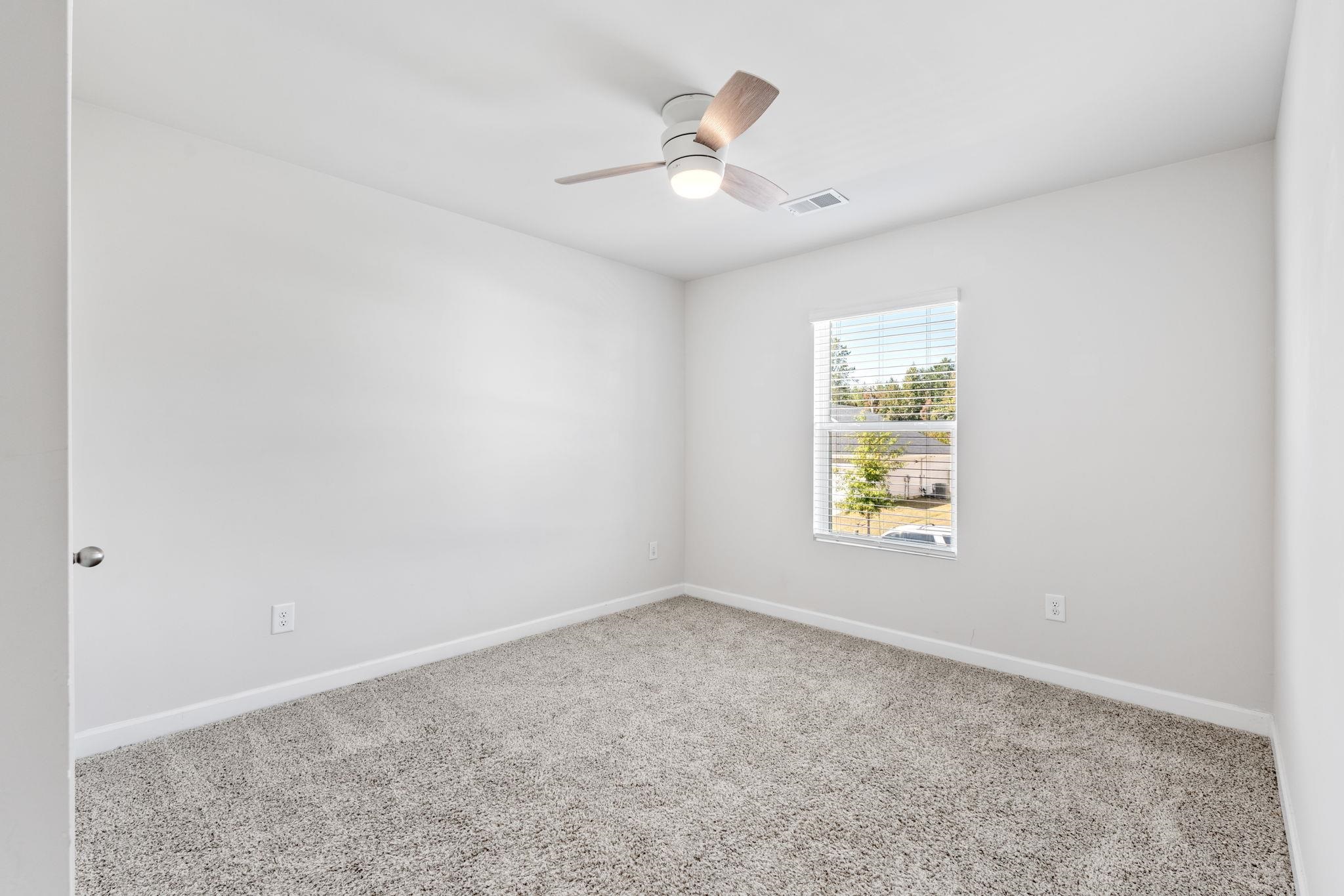 109 Mainsail Way Property Photo 28