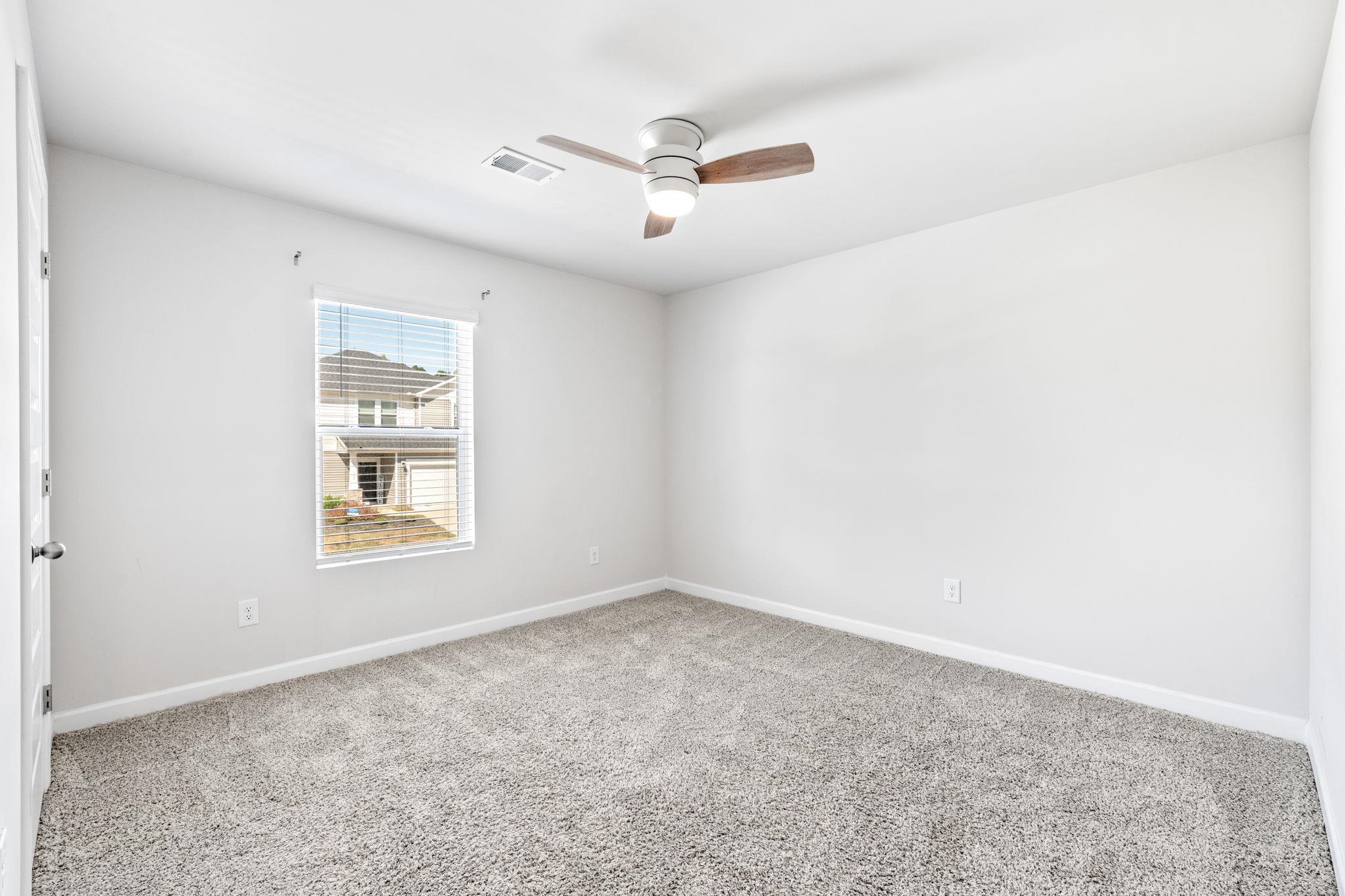 109 Mainsail Way Property Photo 31