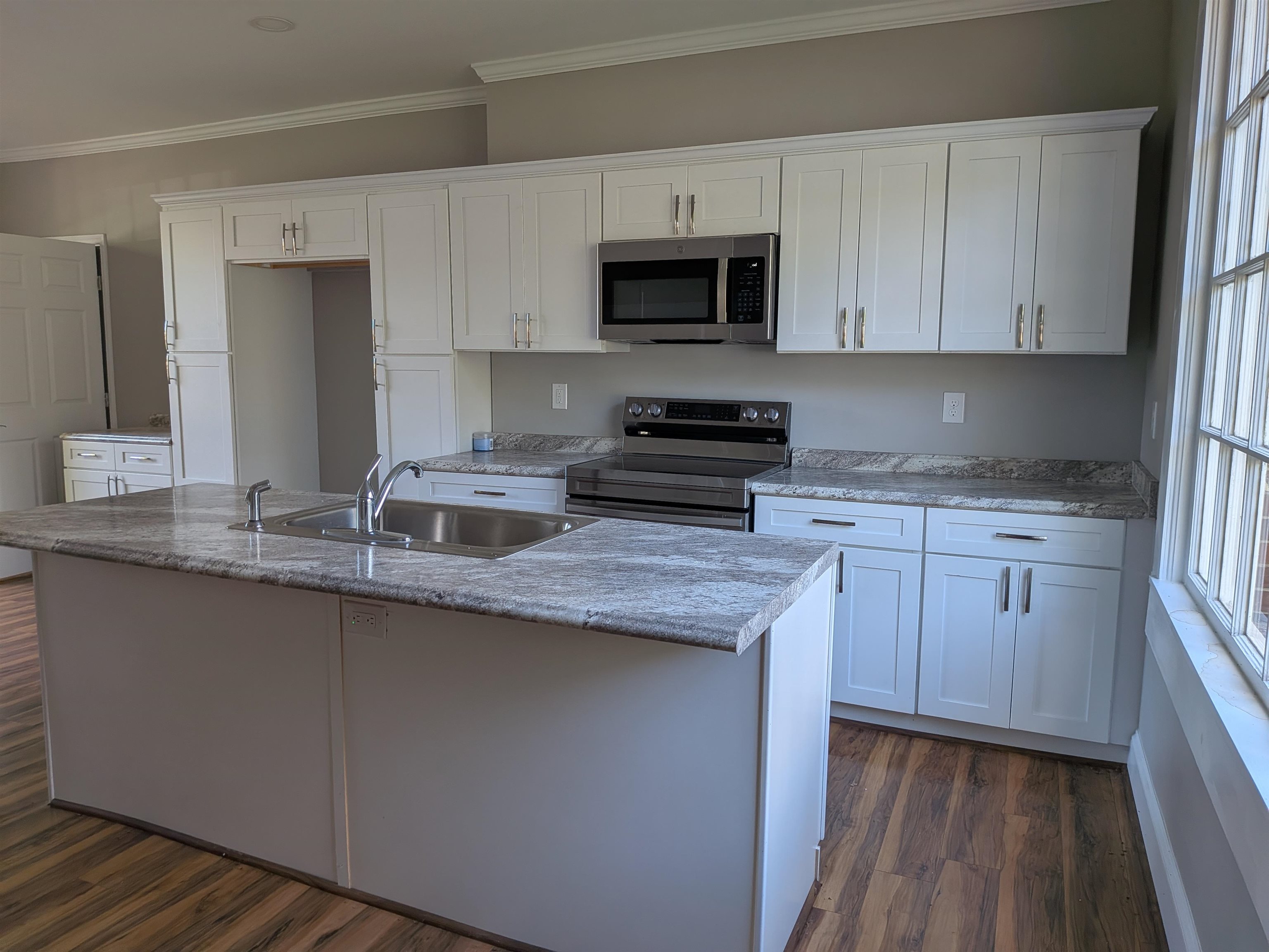 1110 Hayne Street Property Photo 12