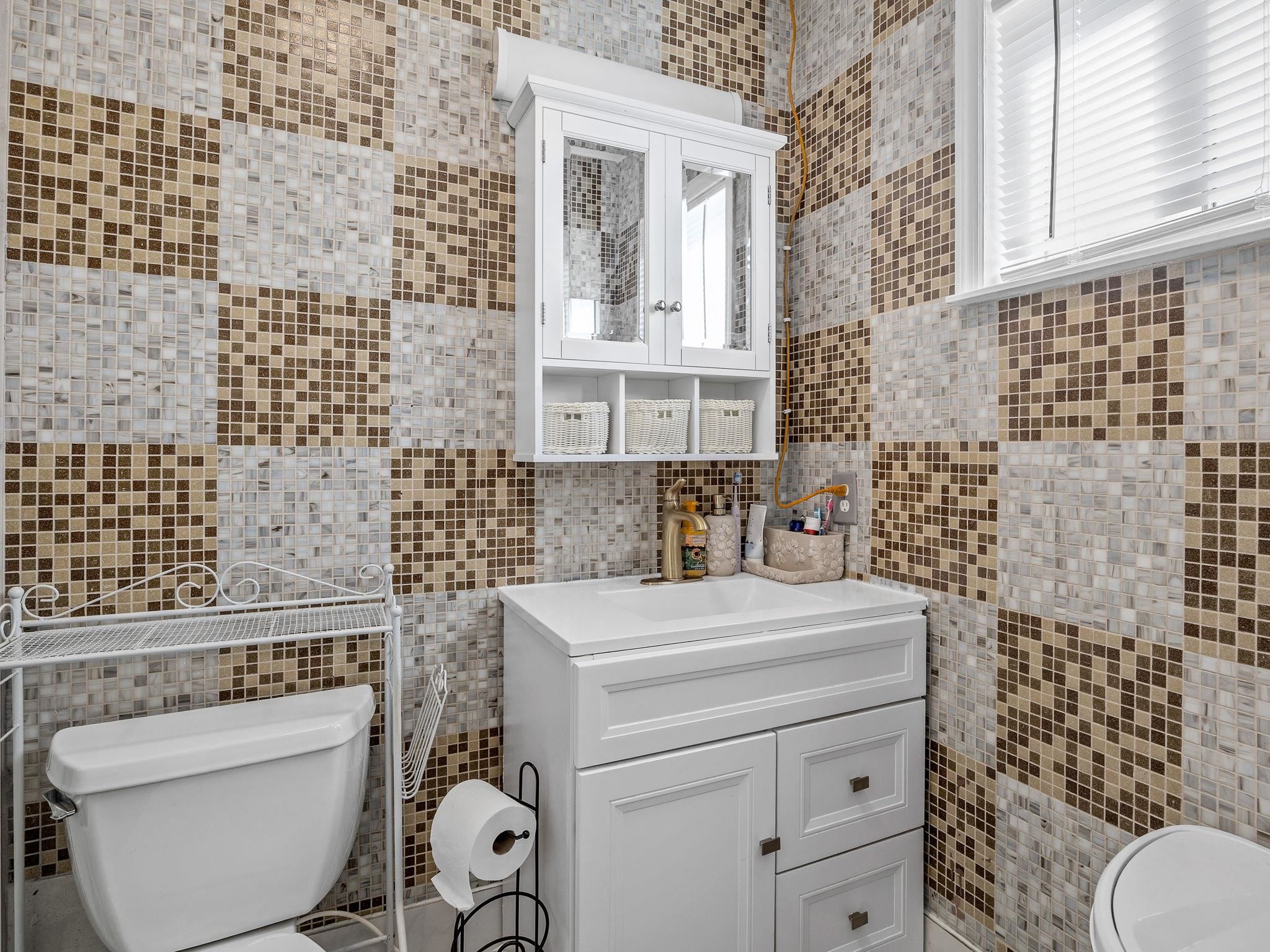 8378 Valley Falls Road Property Photo 22