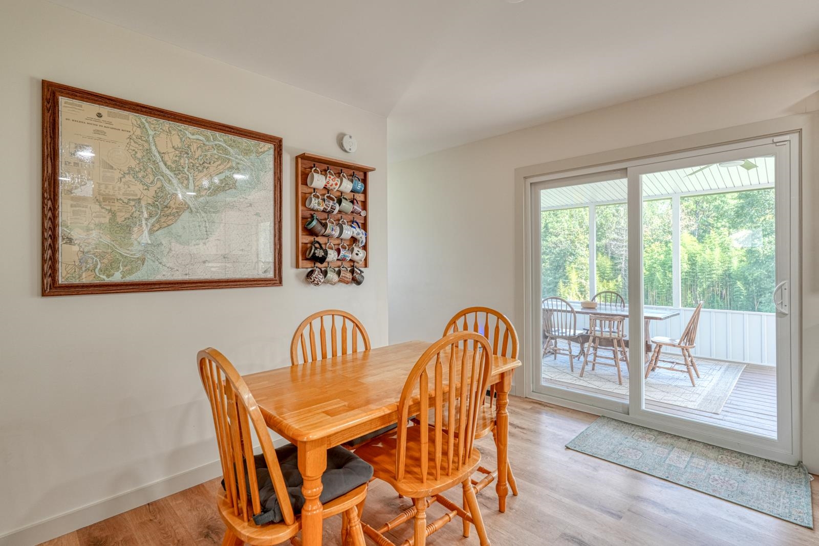 406 Creekside Drive Property Photo 8