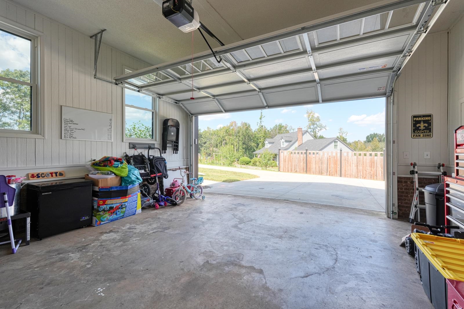 406 Creekside Drive Property Photo 32