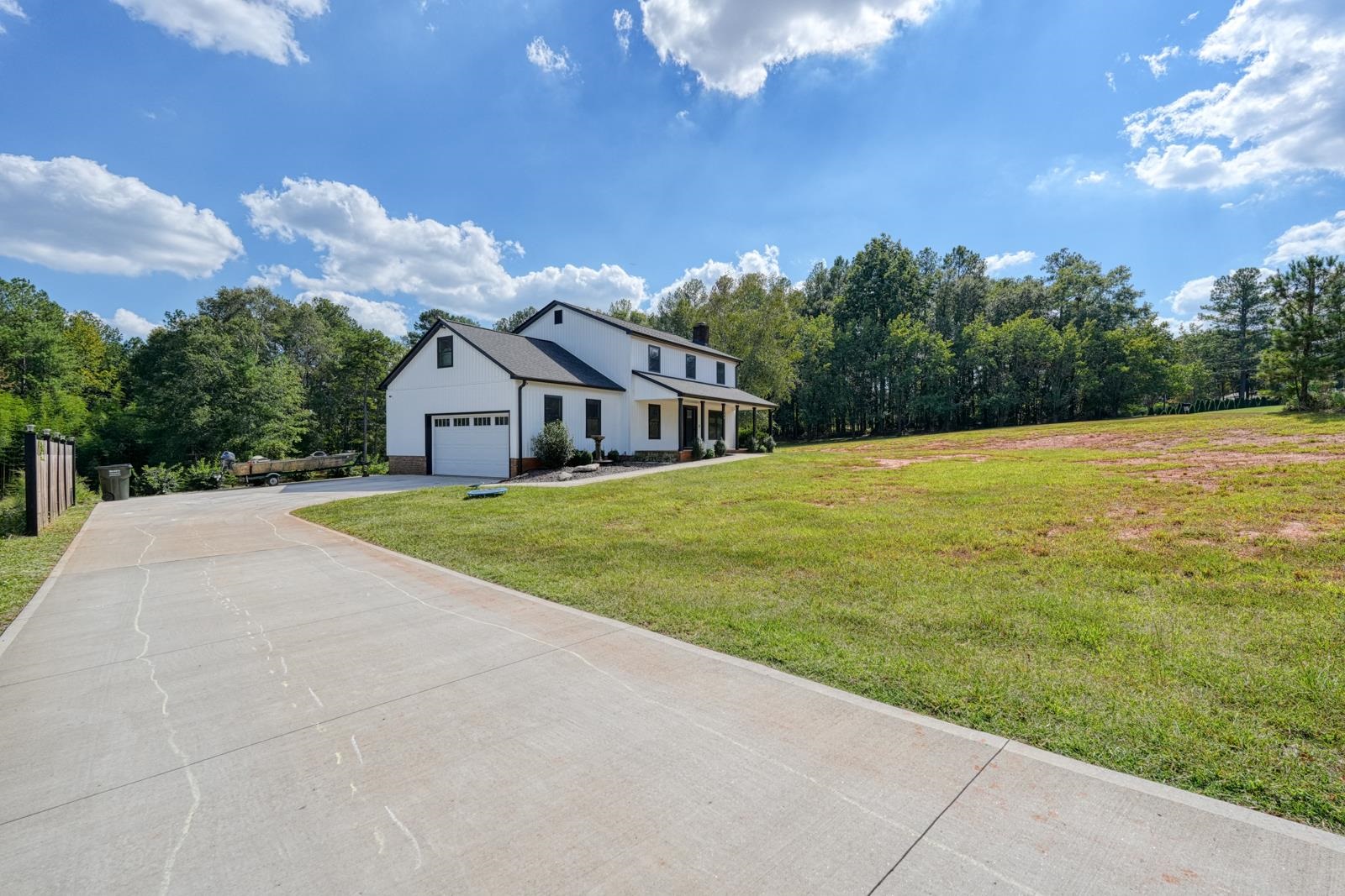 406 Creekside Drive Property Photo 36