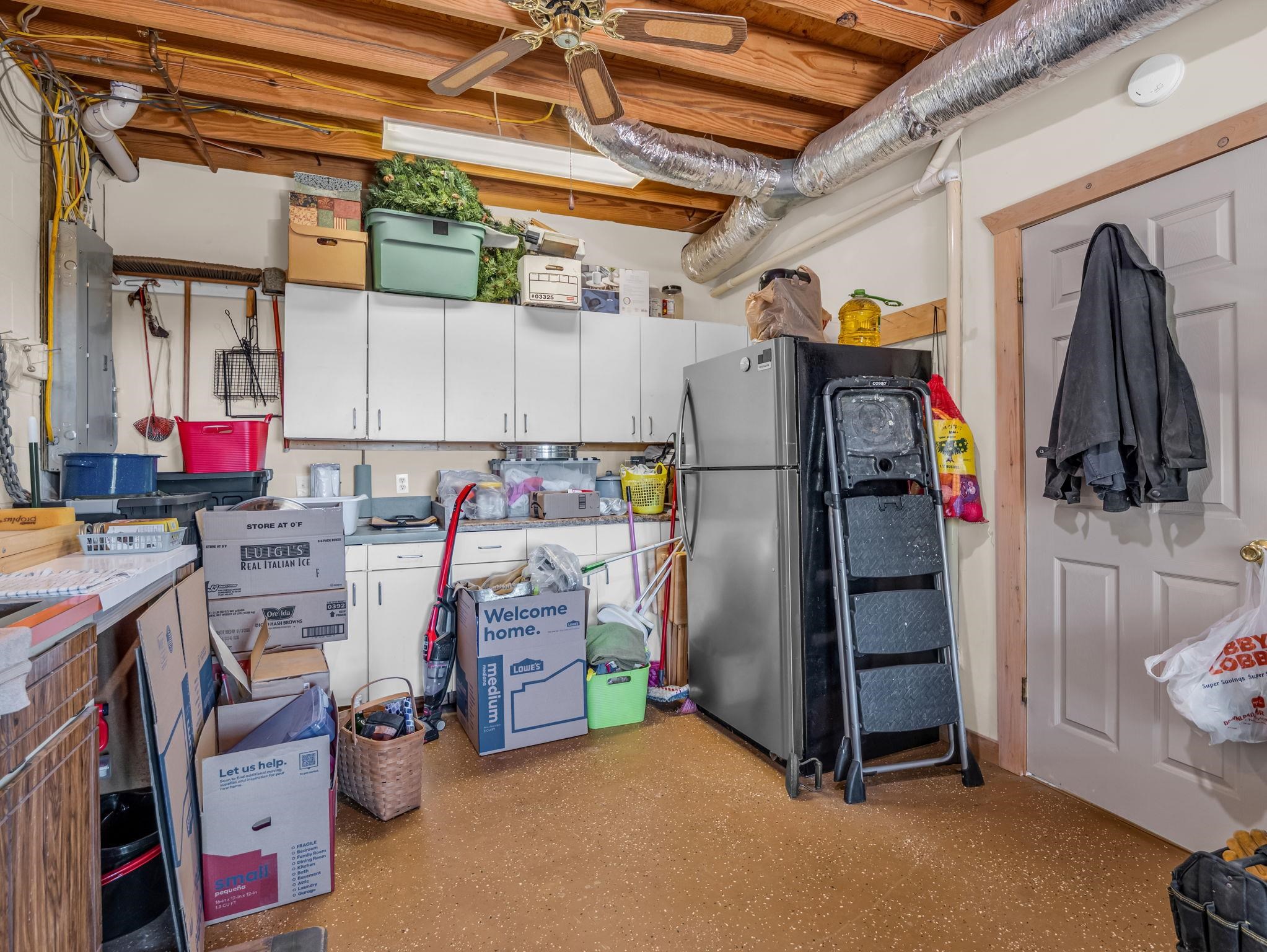 762 Valley View Drive Property Photo 35