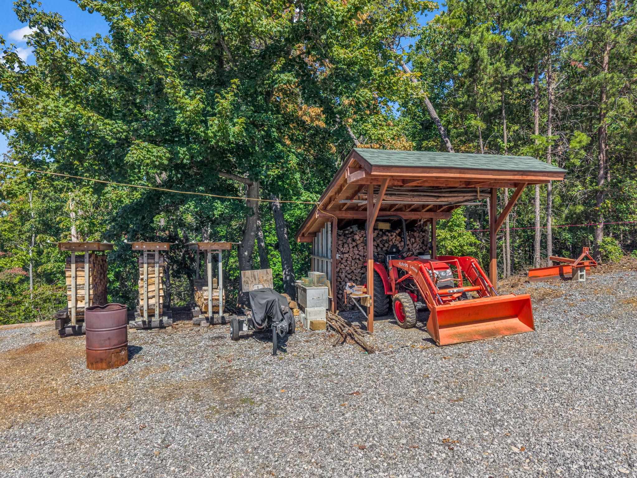 762 Valley View Drive Property Photo 46
