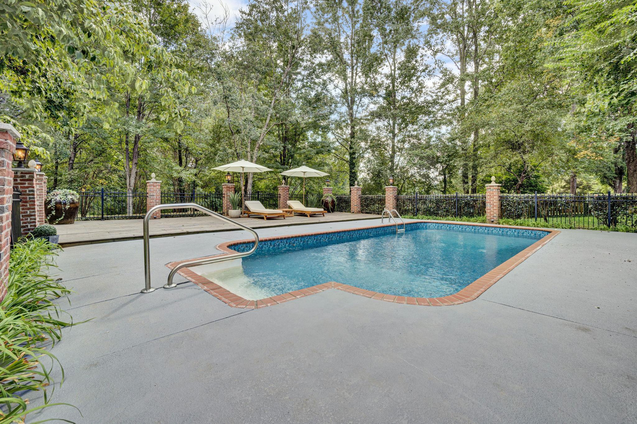 117 Tupelo Drive Property Photo 4
