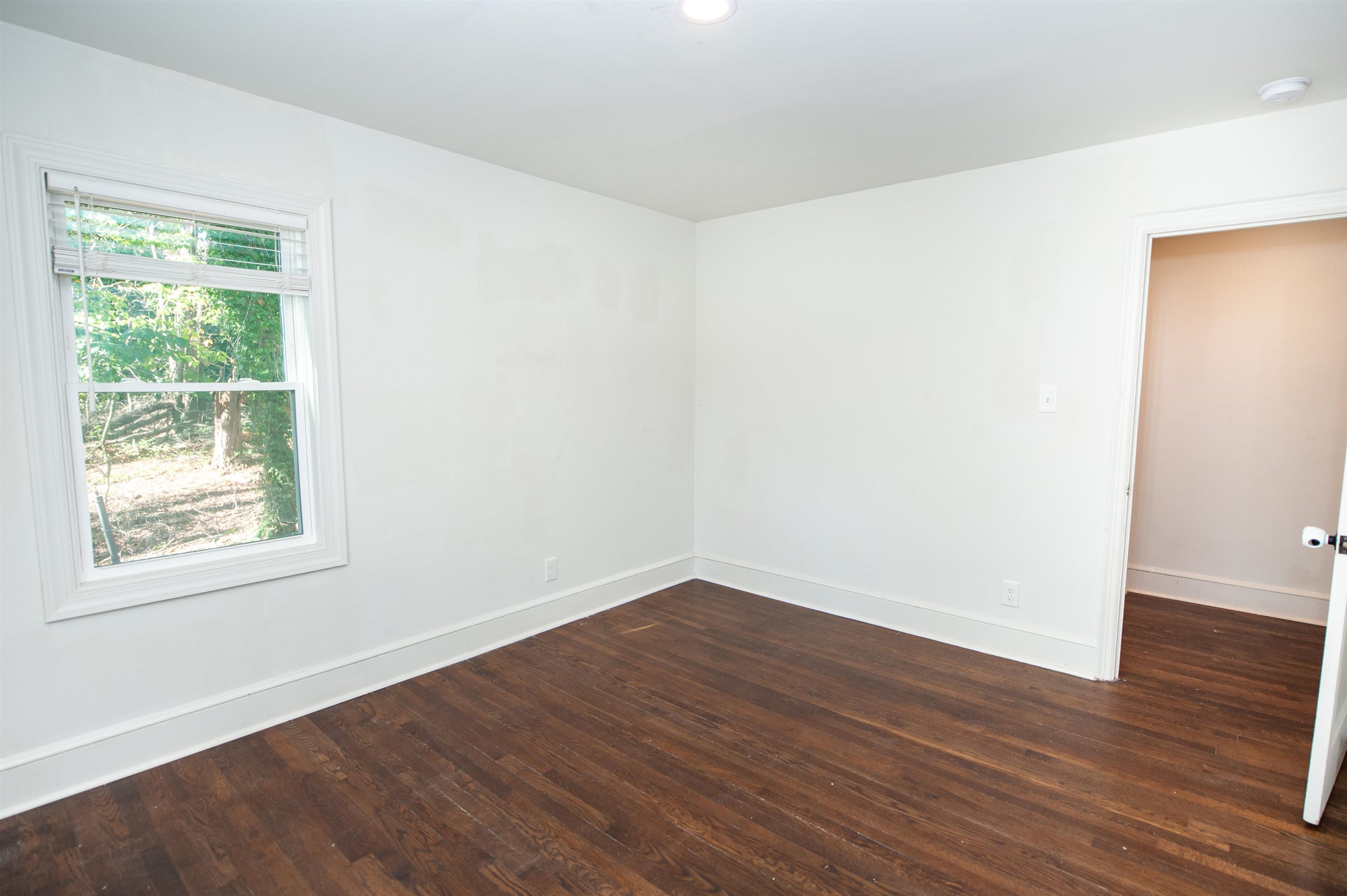 264 Fairforest Road Property Photo 15