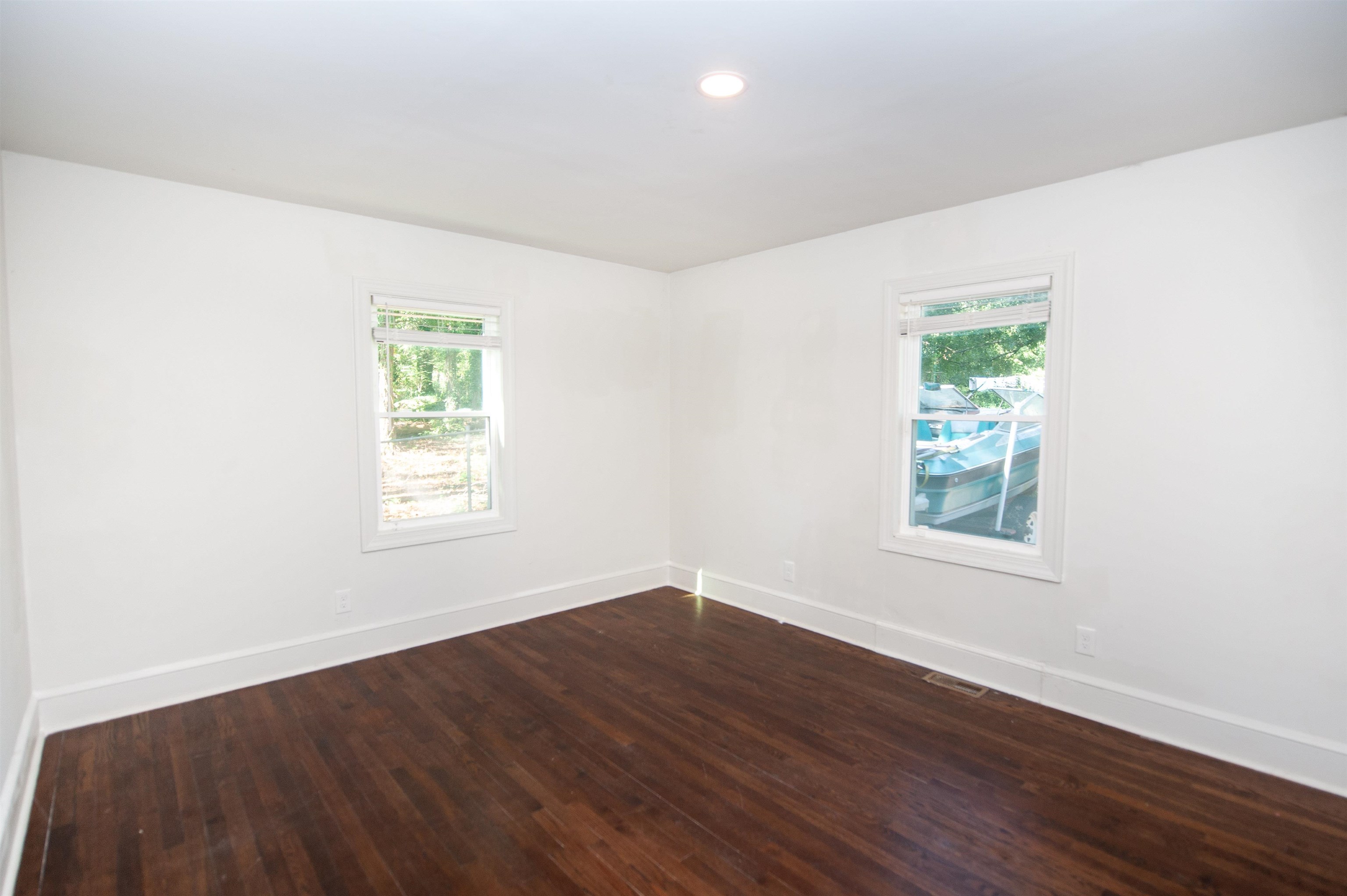264 Fairforest Road Property Photo 18