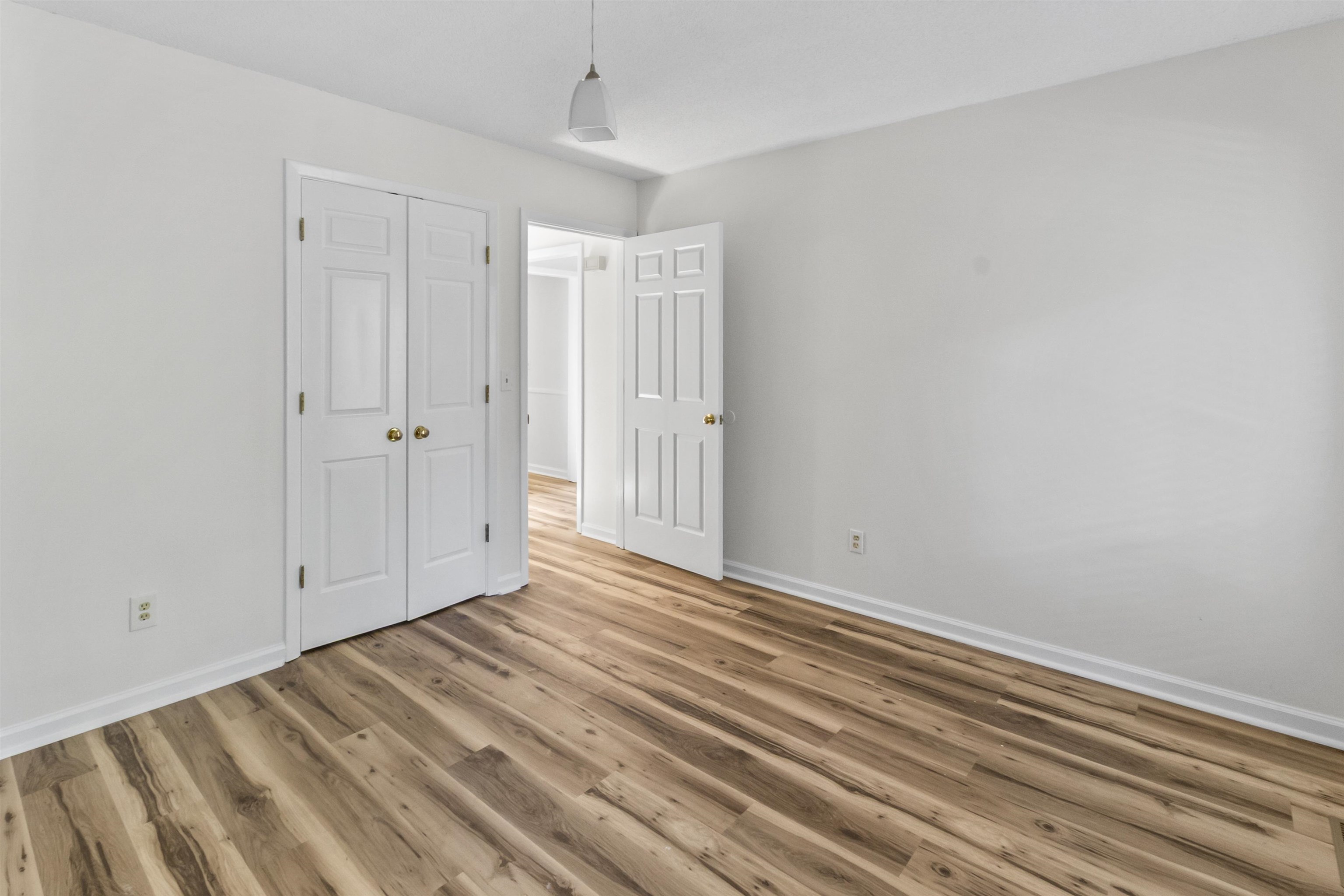 1404 Winding Way Property Photo 18