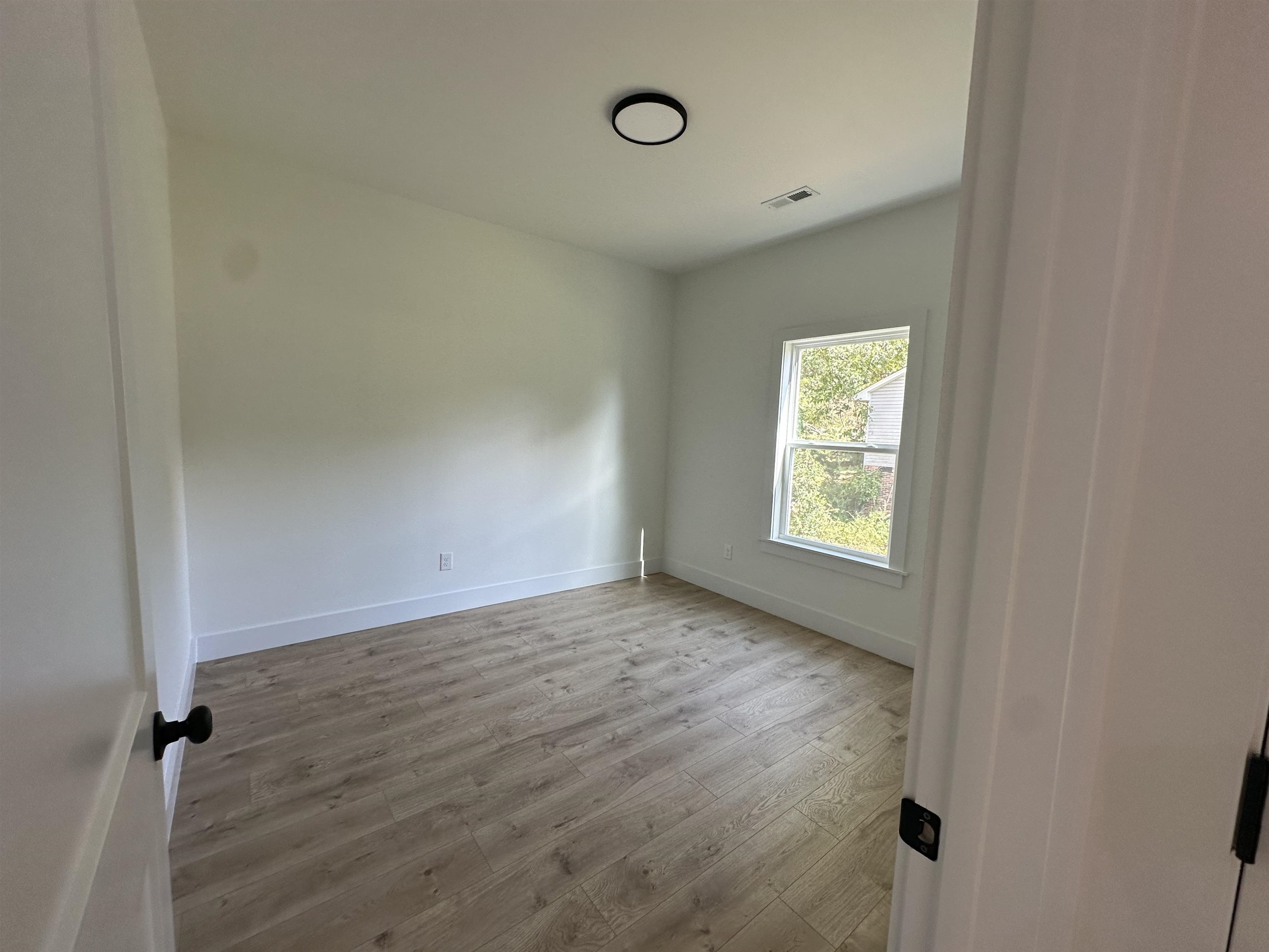 146 Saxon Drive Property Photo 12