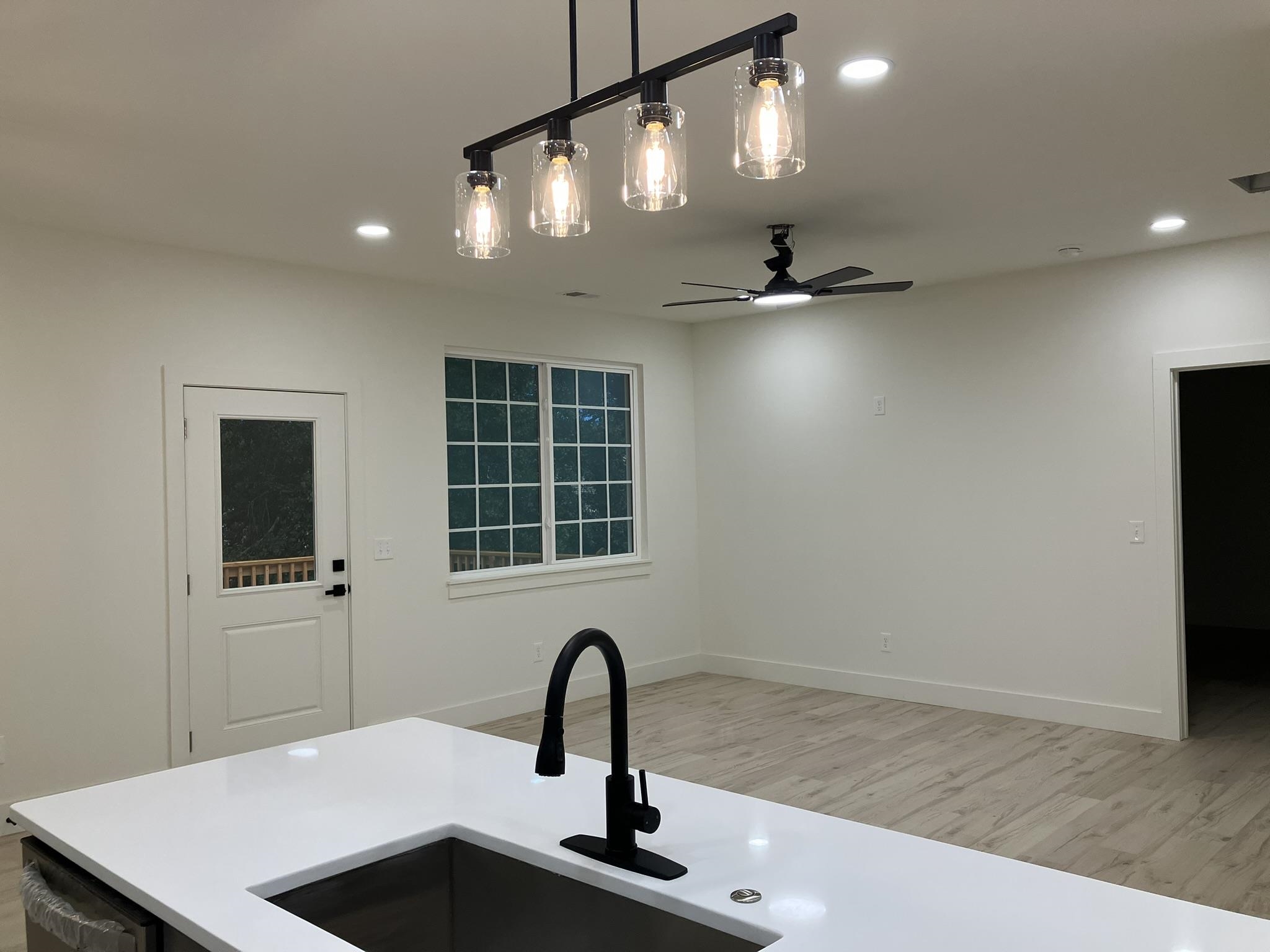 405 Landstone Terrace Property Photo 8