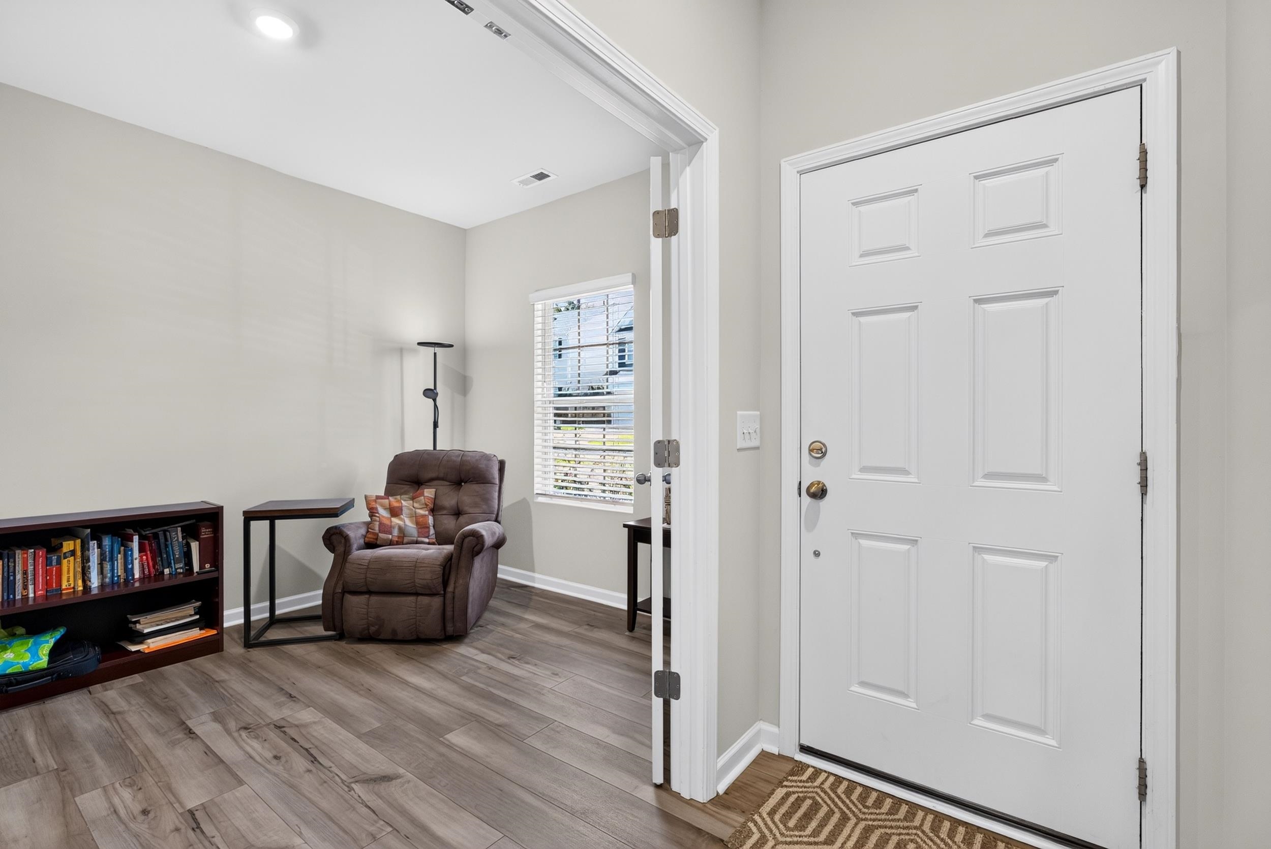 222 Paneer Lane Property Photo 3