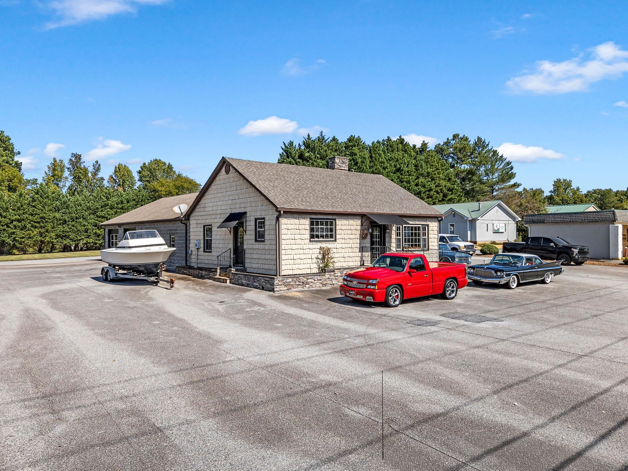342470 Property Photo 2