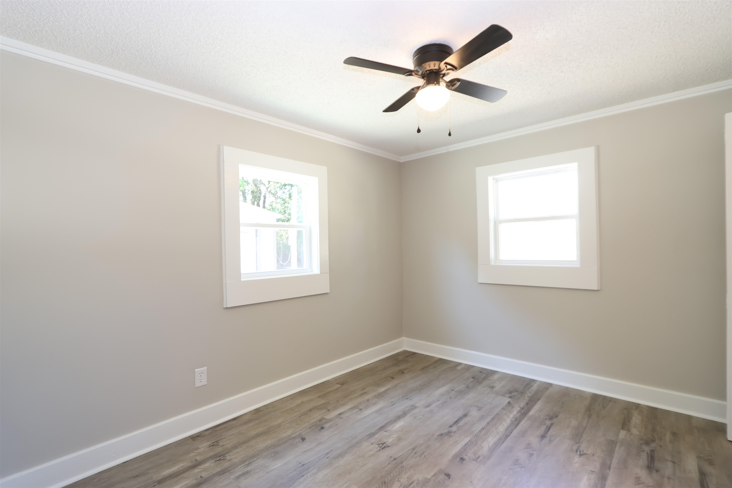 48 Blackstock Road Property Photo 11