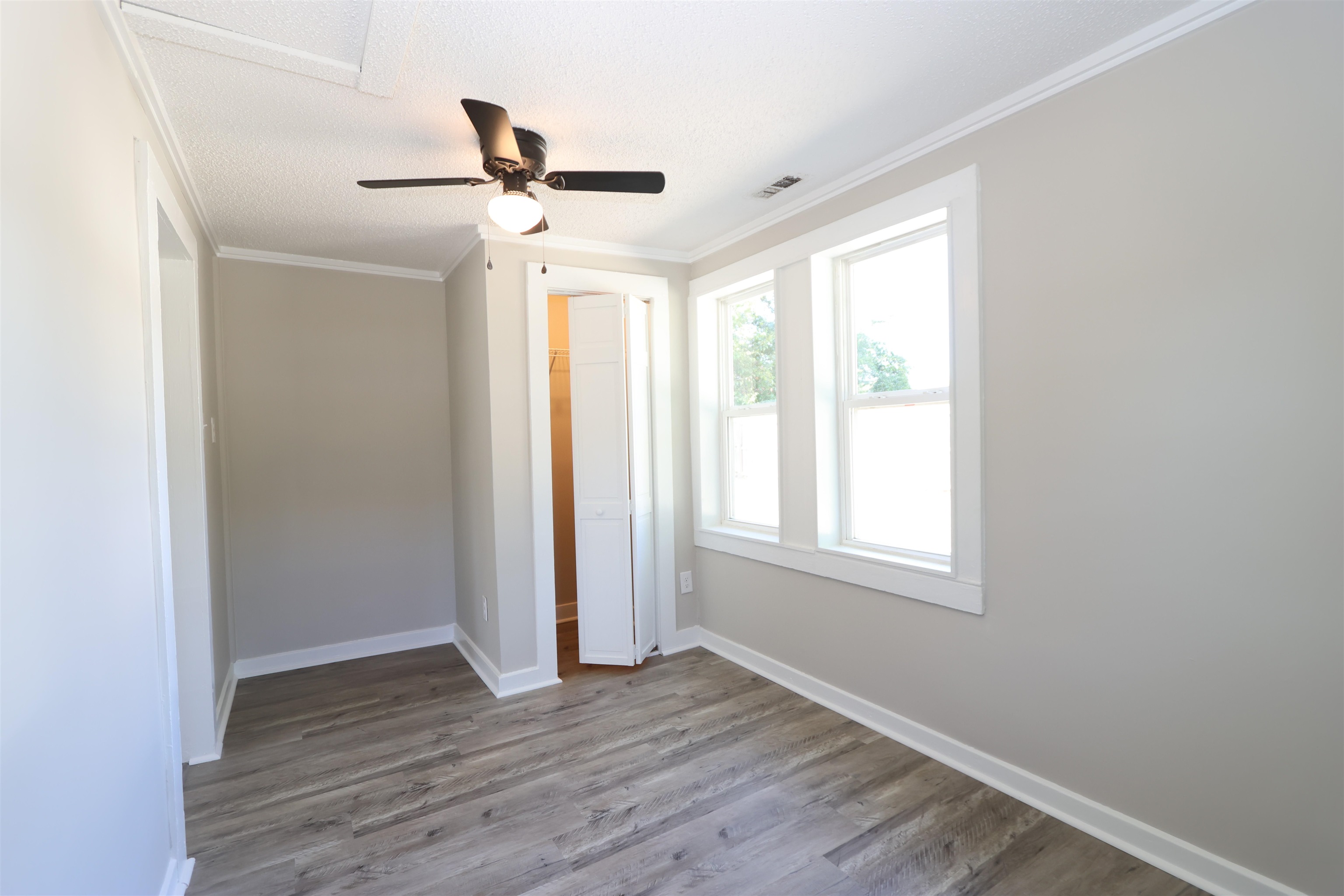 48 Blackstock Road Property Photo 18