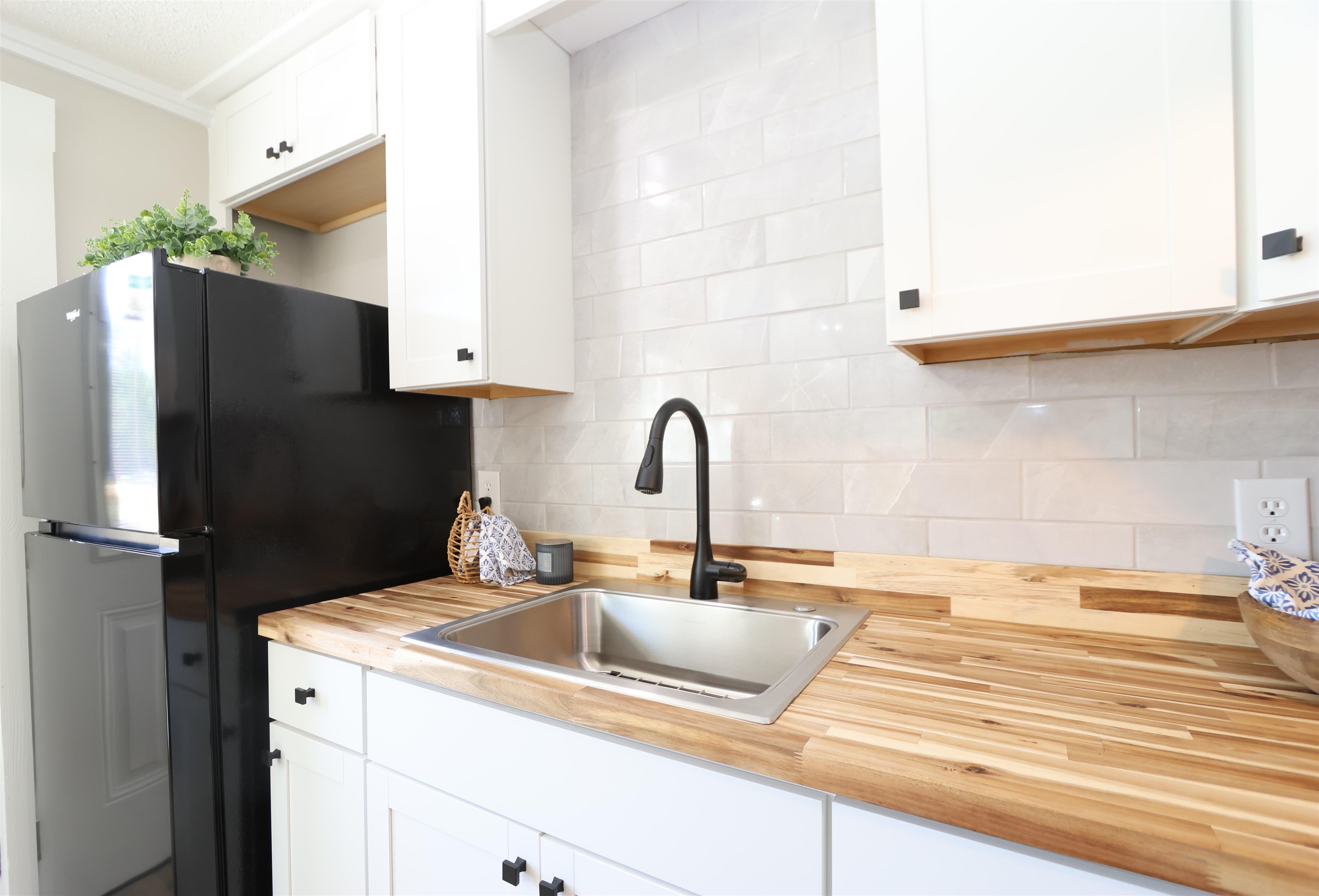 48 Blackstock Road Property Photo 40