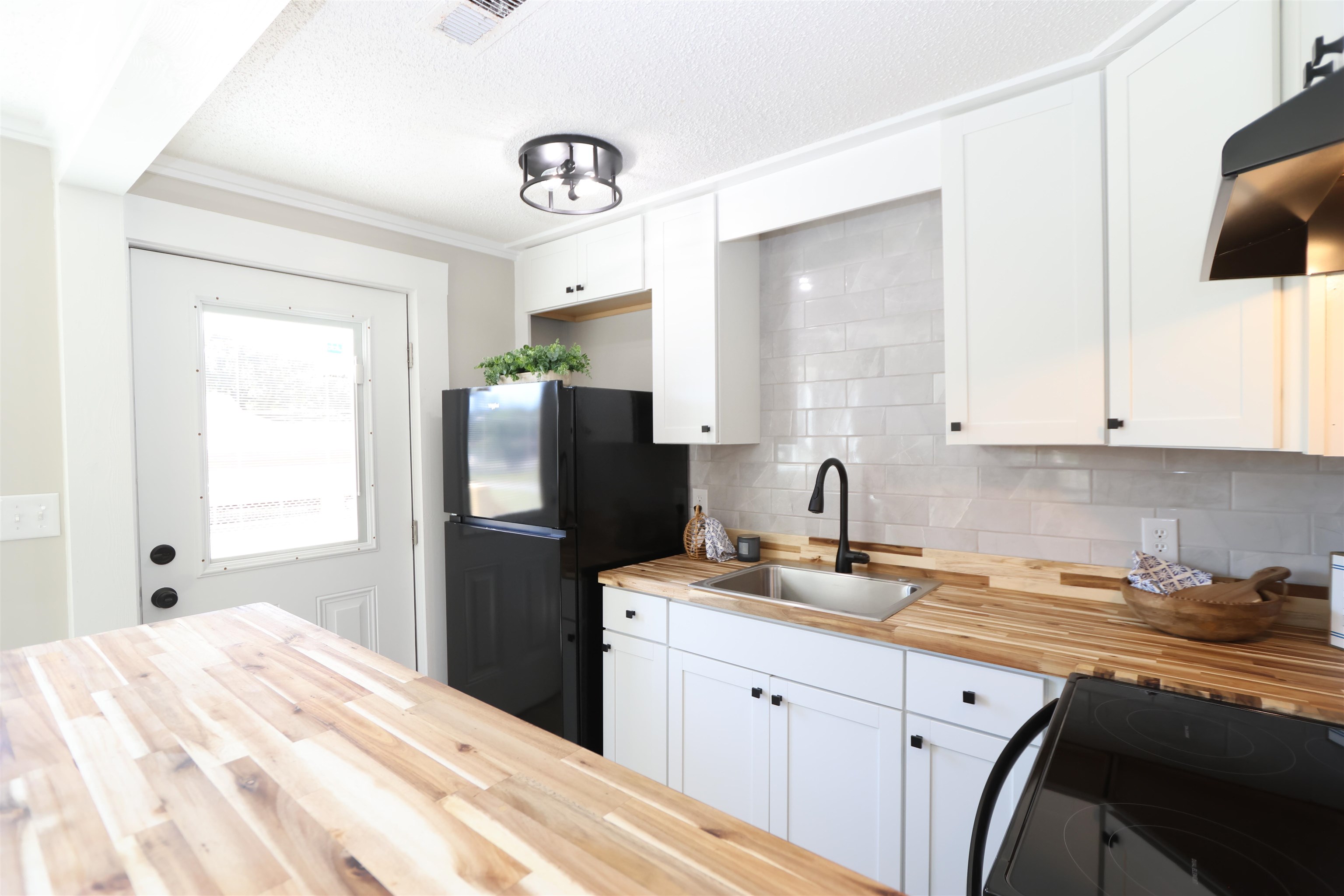 48 Blackstock Road Property Photo 41