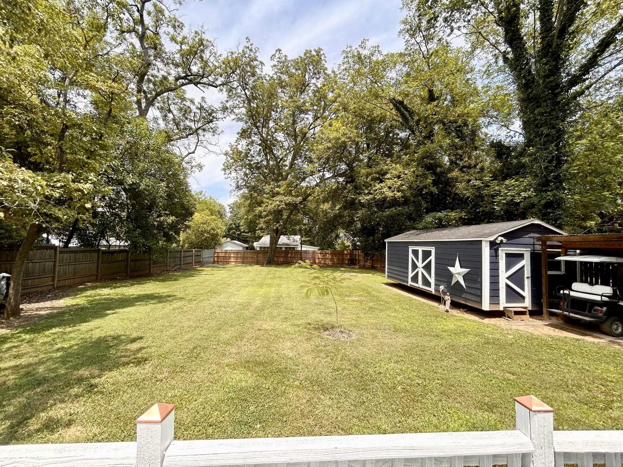 401 E Rutledge Avenue Property Photo 33
