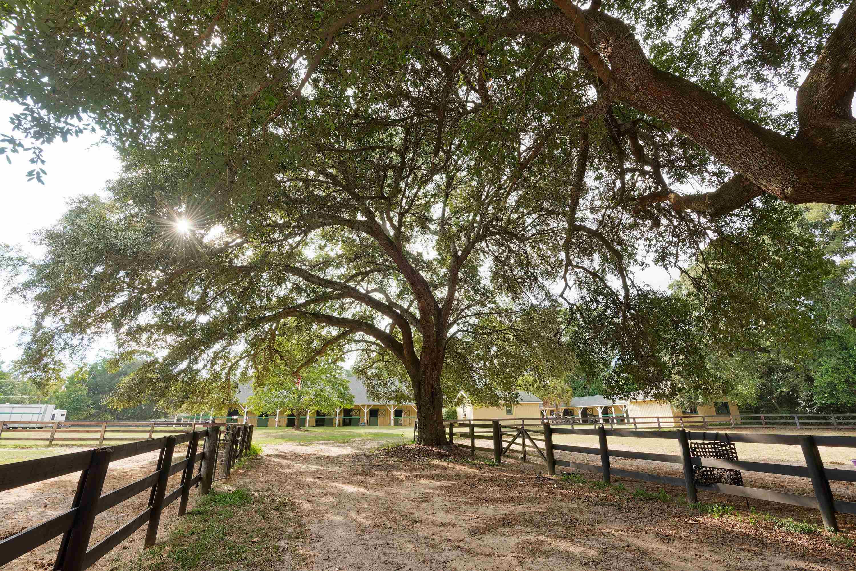 844, 846 Se Two Notch Road Property Photo 12